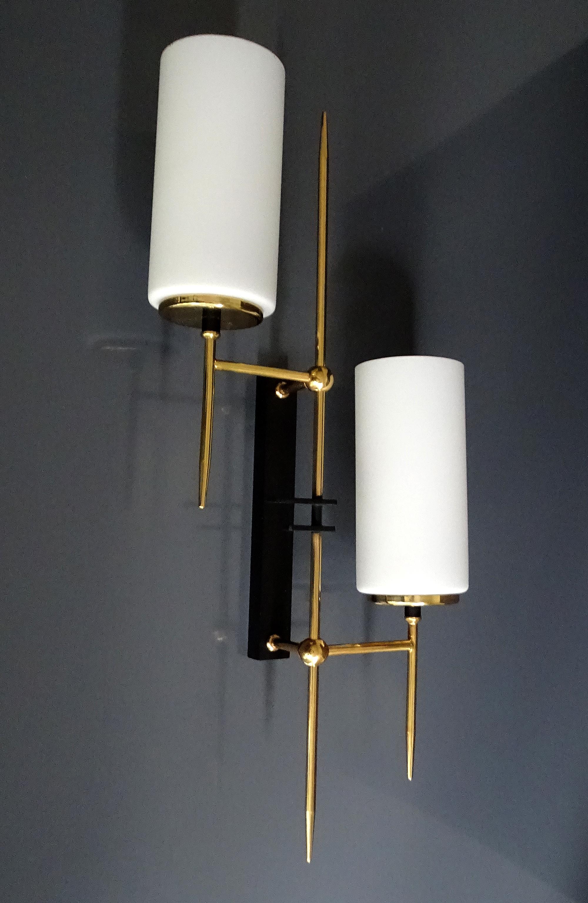 Exceptional  Pair of Large Brass Glass Sconces, France, 1960s, Stilnovo Style For Sale 3