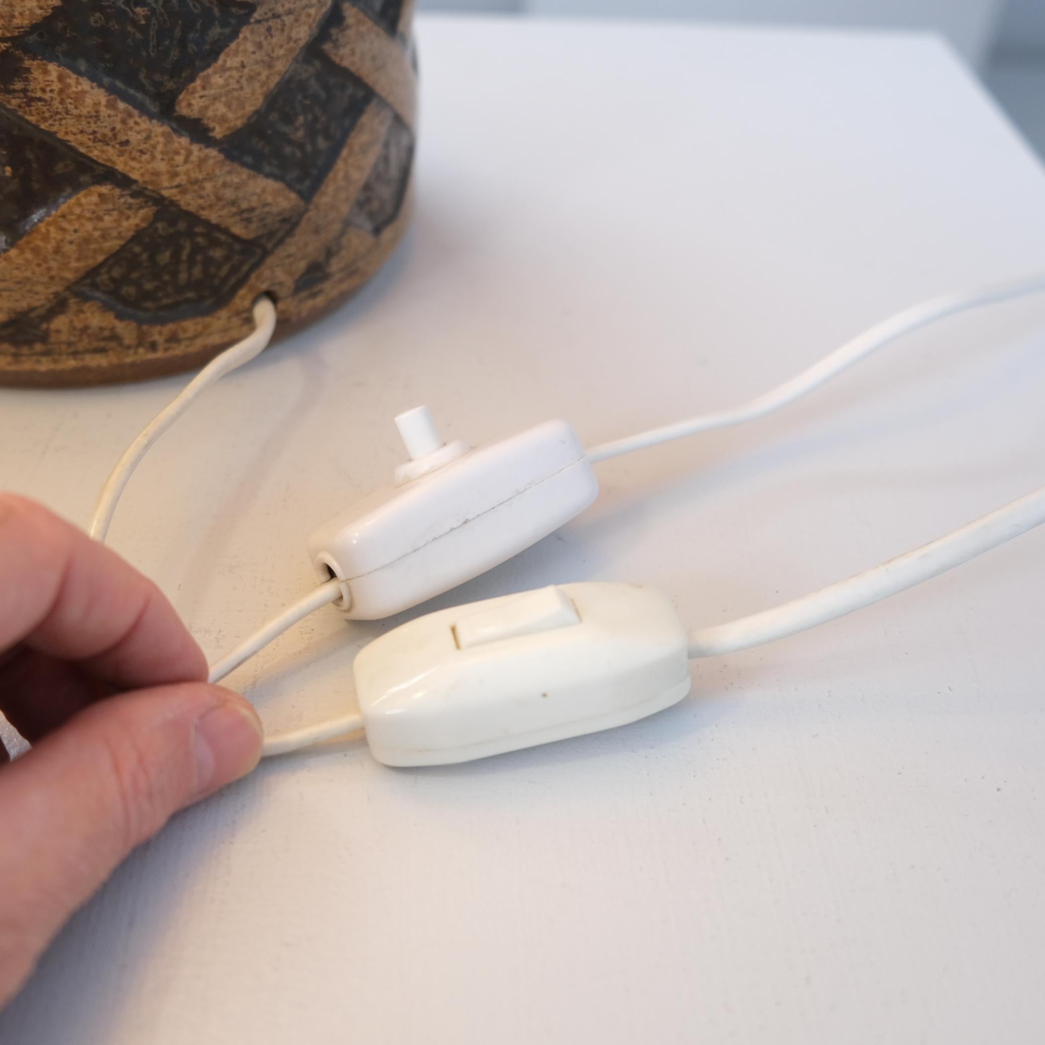 Paire de grandes lampes de table en grès, Søholm, Bornholm Danemark 1960/70s en vente 4