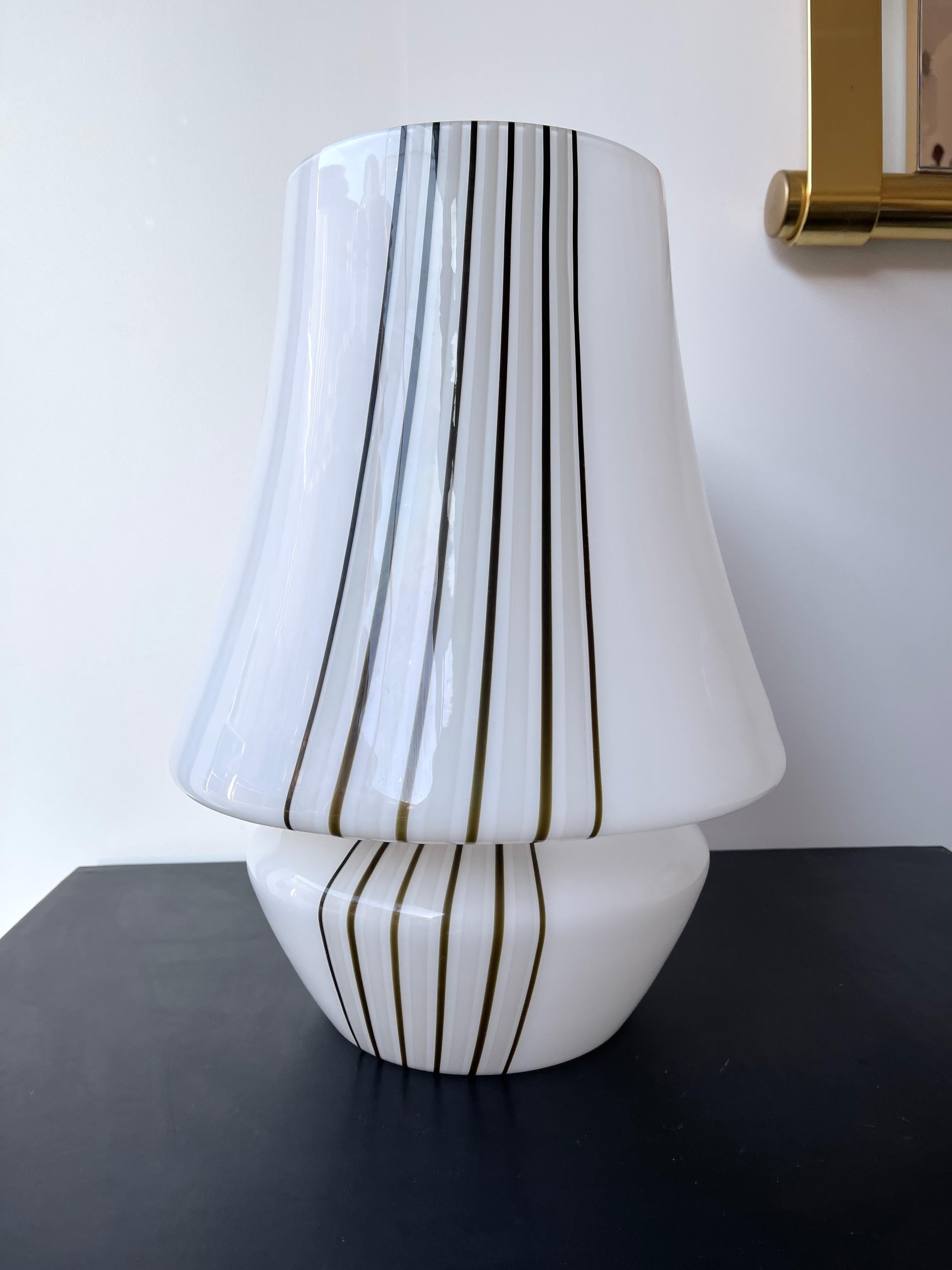 Pair of Large Stripe Murano Glass Lamps, Italy, 1970s For Sale 3