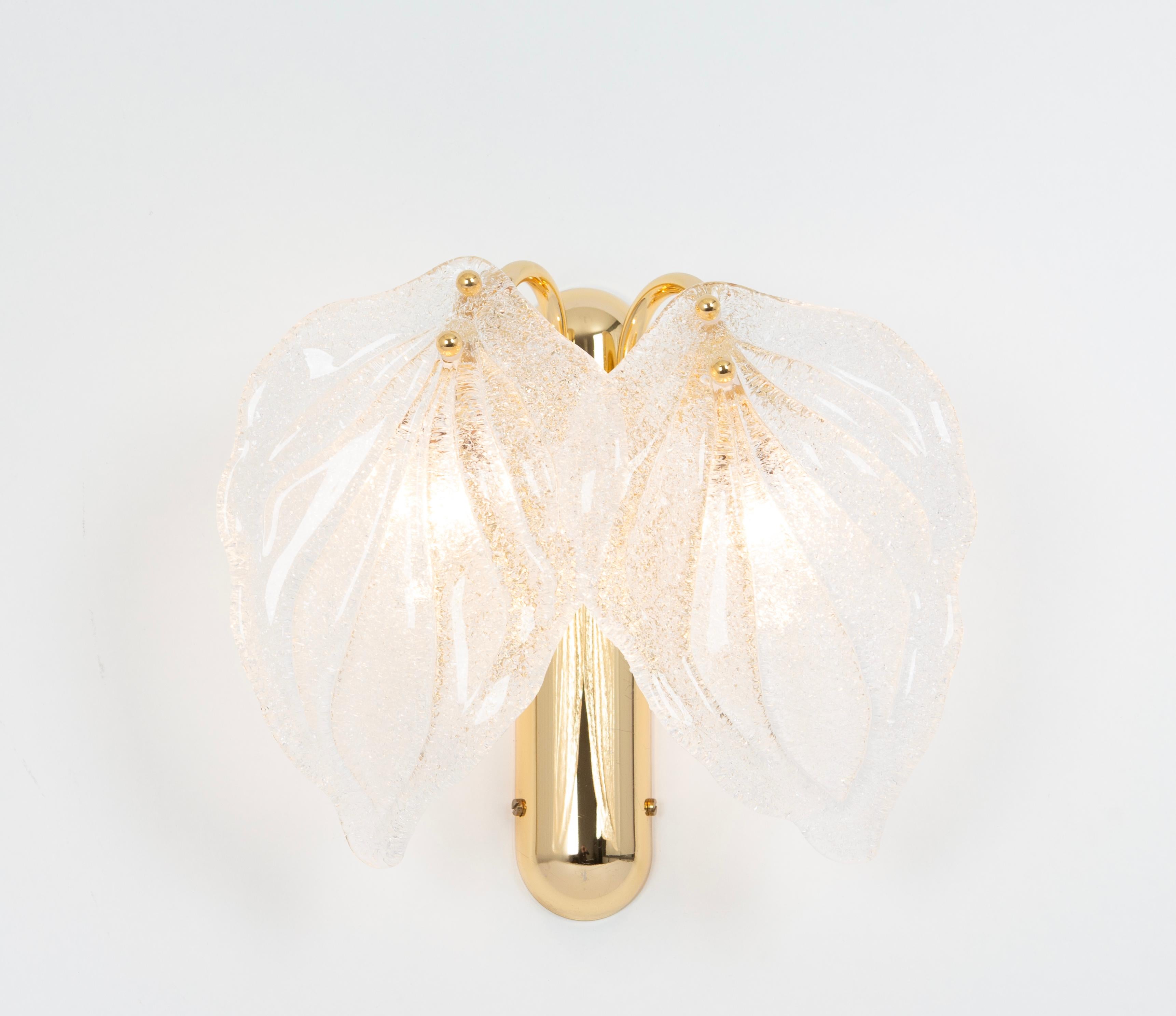 Late 20th Century Pair of Large Stunning Murano Glass Wall Sconce by Novaresi, Italy, 1970s For Sale