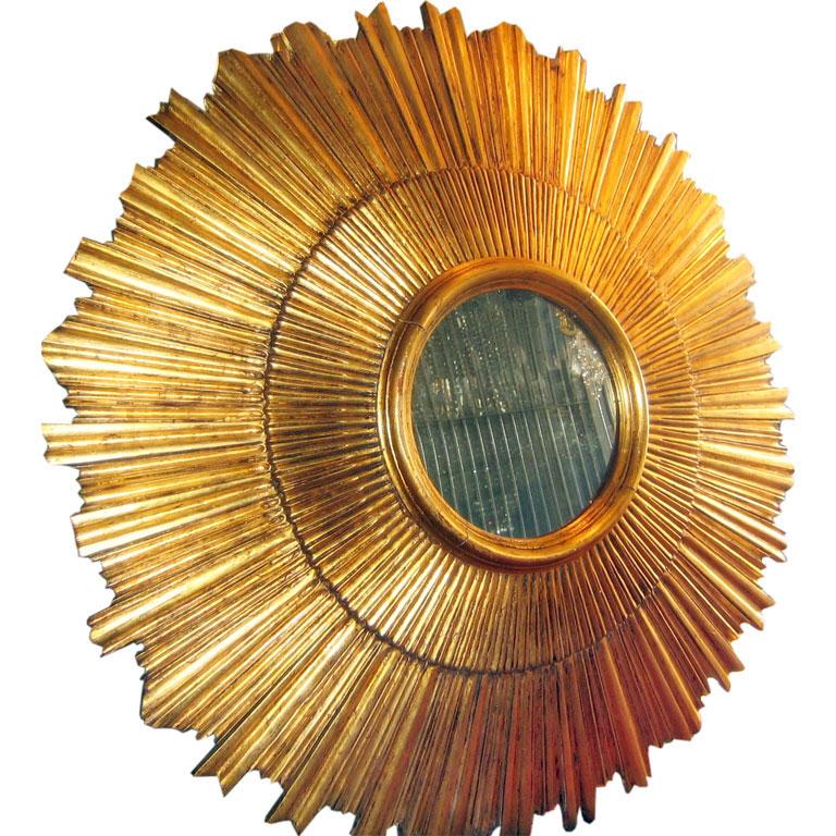 Pair of Large Sunburst Giltwood Mirrors In Good Condition For Sale In New York, NY