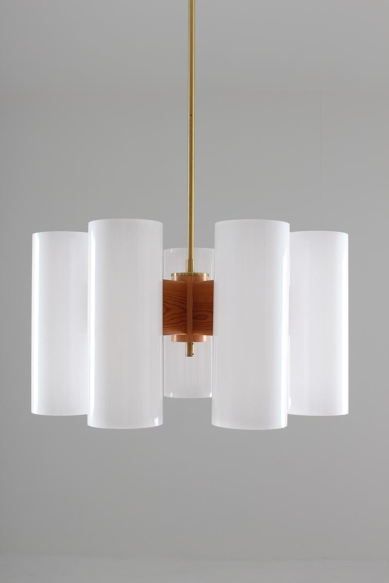 Mid-Century Modern Pair of Large Swedish Midcentury Chandeliers in Acrylic, Pine and Brass by Luxus For Sale