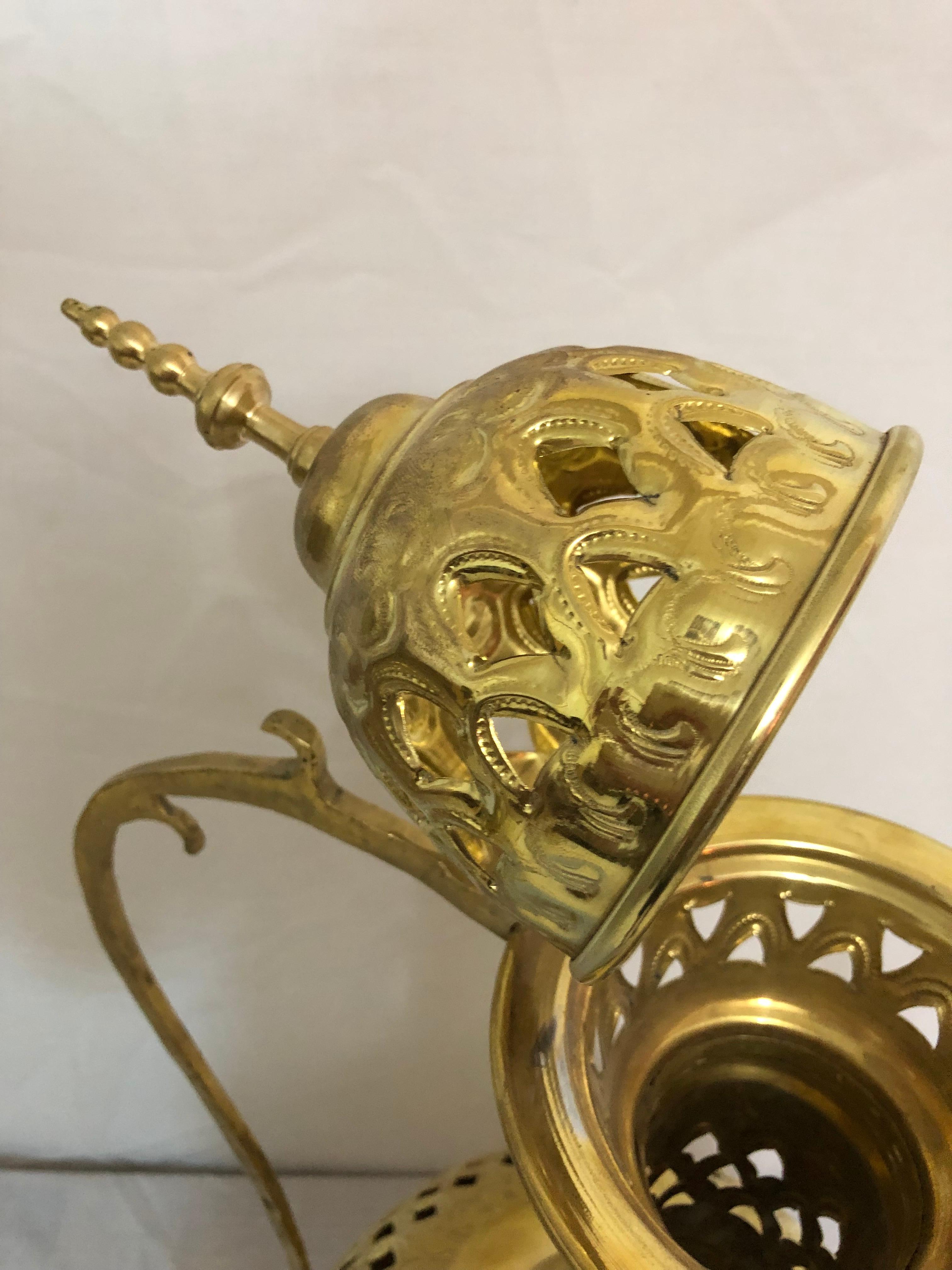 Paire de lampadaires ou de lampes de table marocains en laiton:: faits à la main en forme de filigrane En vente 10