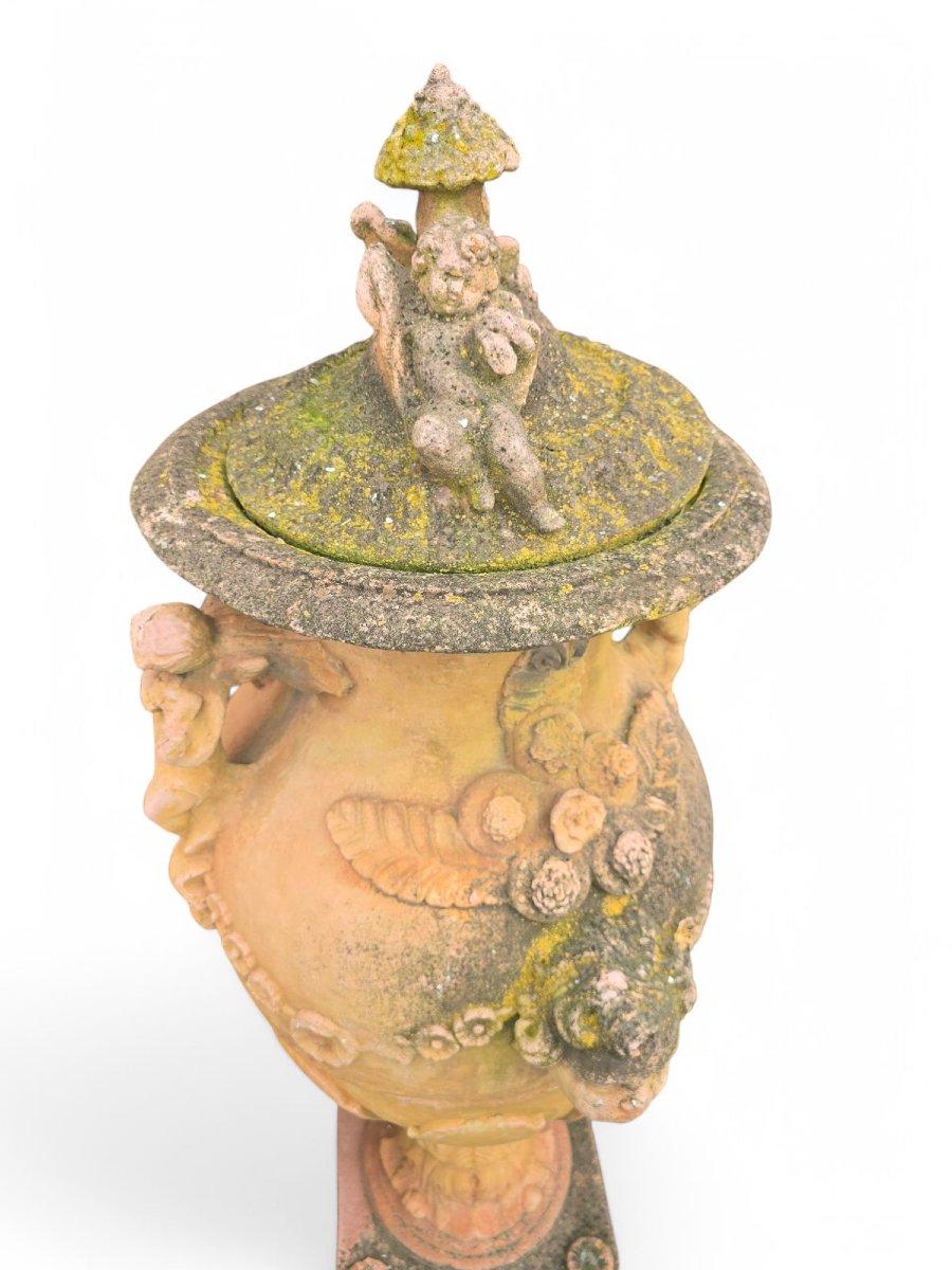 Pair of Large Terracotta Garden Vases – Tuscany, Italy, 1950s For Sale 1