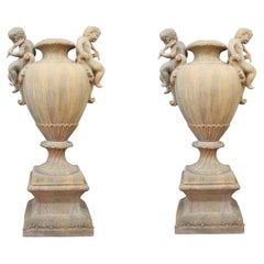 Paar große Terrakotta-Vasen