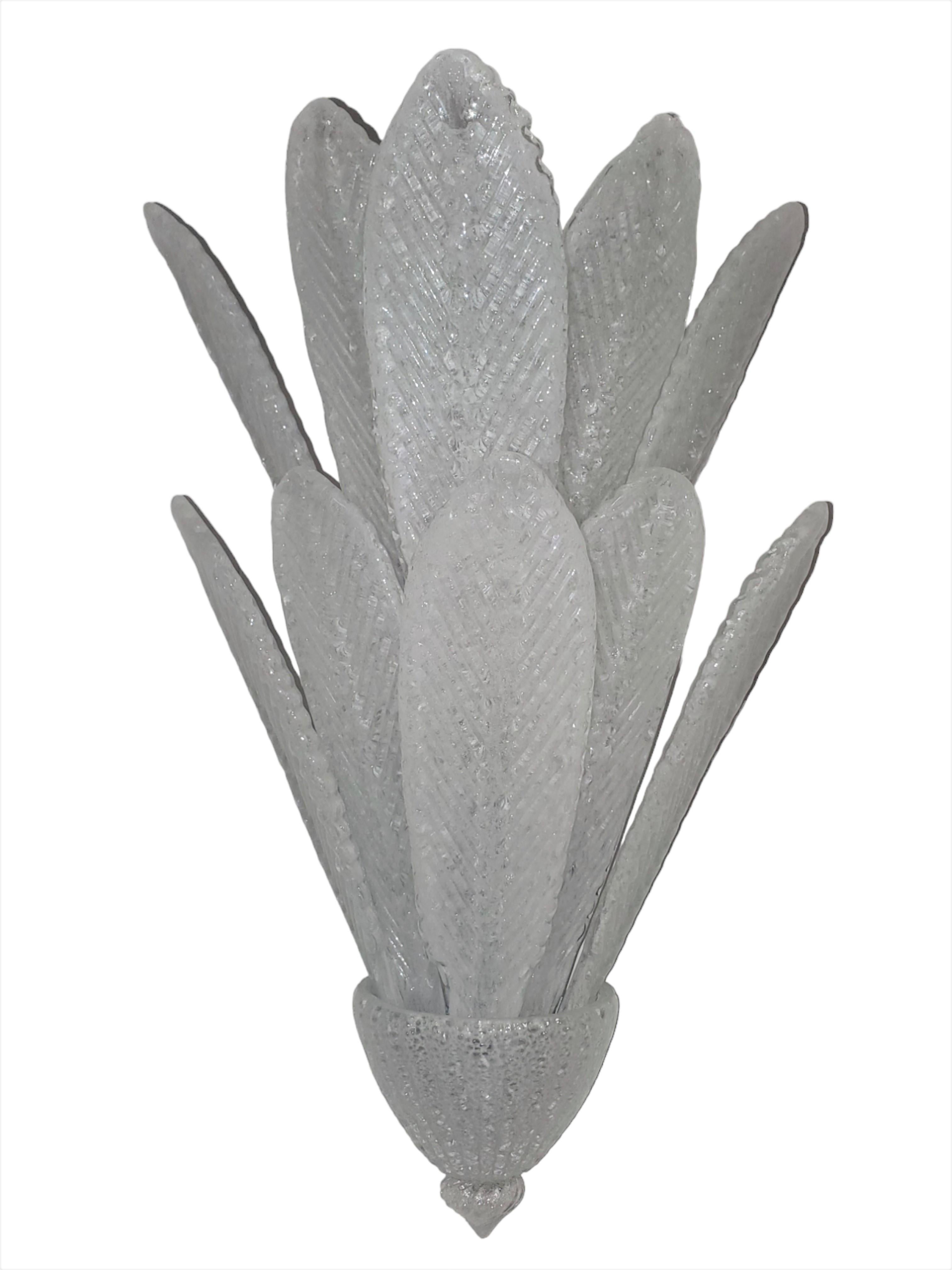 Pareja de grandes apliques de plumas de cristal de Murano soplado a mano de dos niveles Barovier et Toso  en venta 9