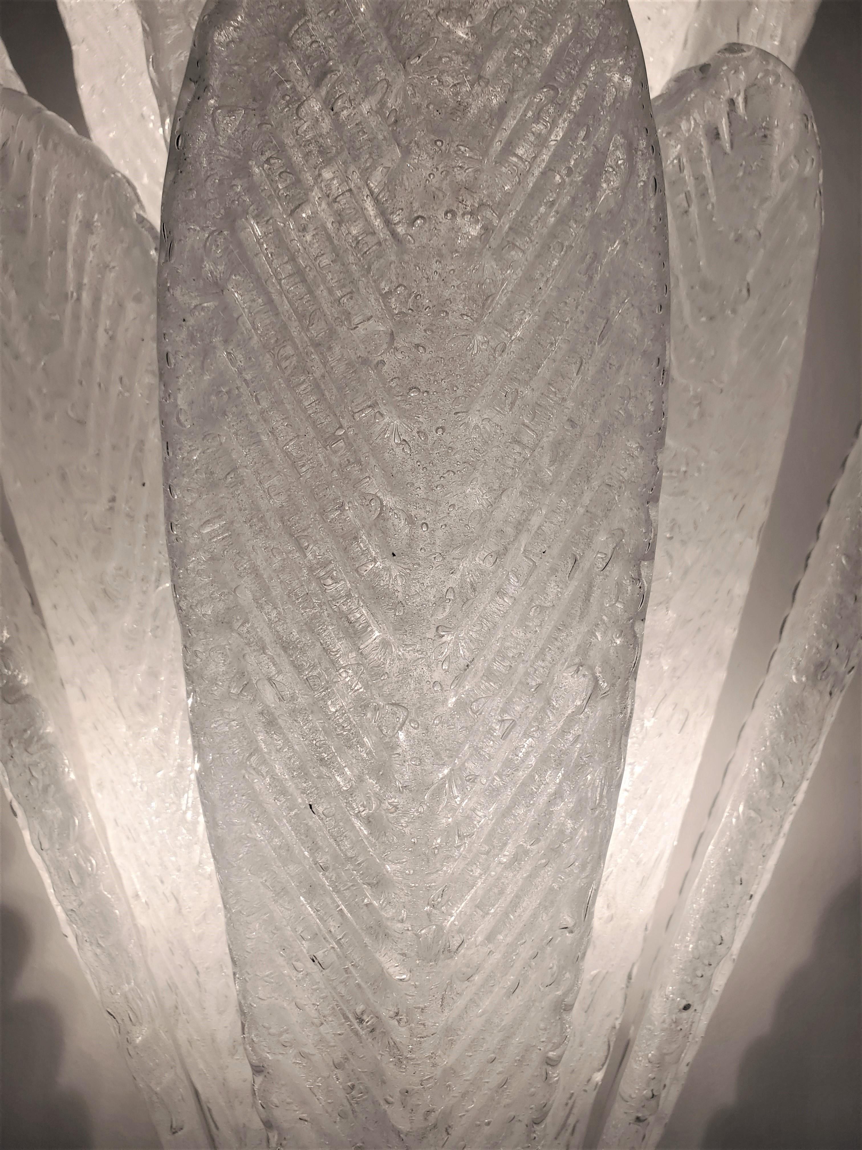 Pareja de grandes apliques de plumas de cristal de Murano soplado a mano de dos niveles Barovier et Toso  en venta 1