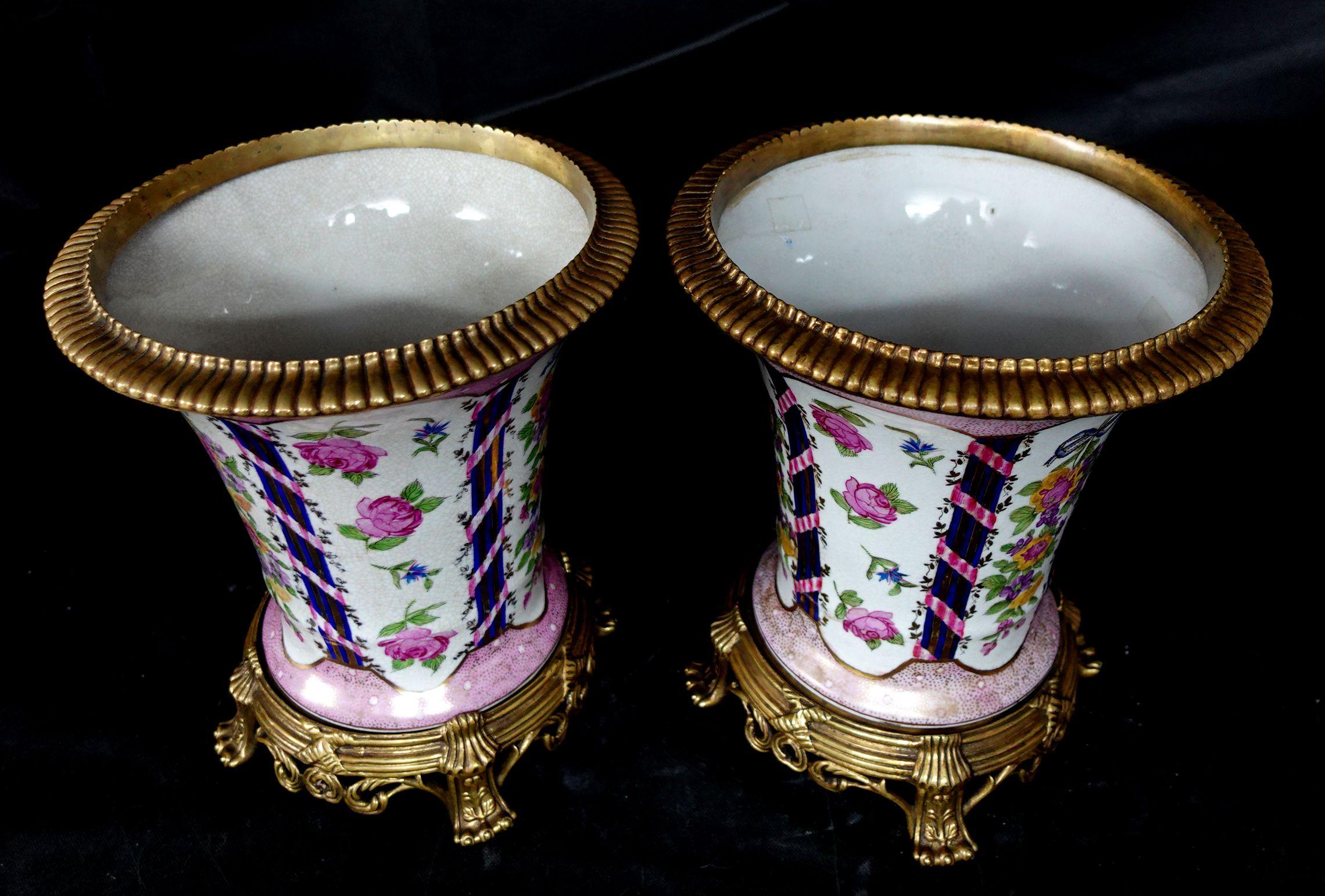 Pair of Large Urns, Having Bronze Rim and Foot, Marked on the Bottoms For Sale 3