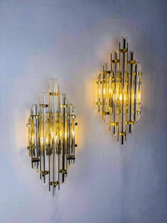 Pair of large Venini sconces, Triedi murano cut Glass, Italy, Circa 1970's