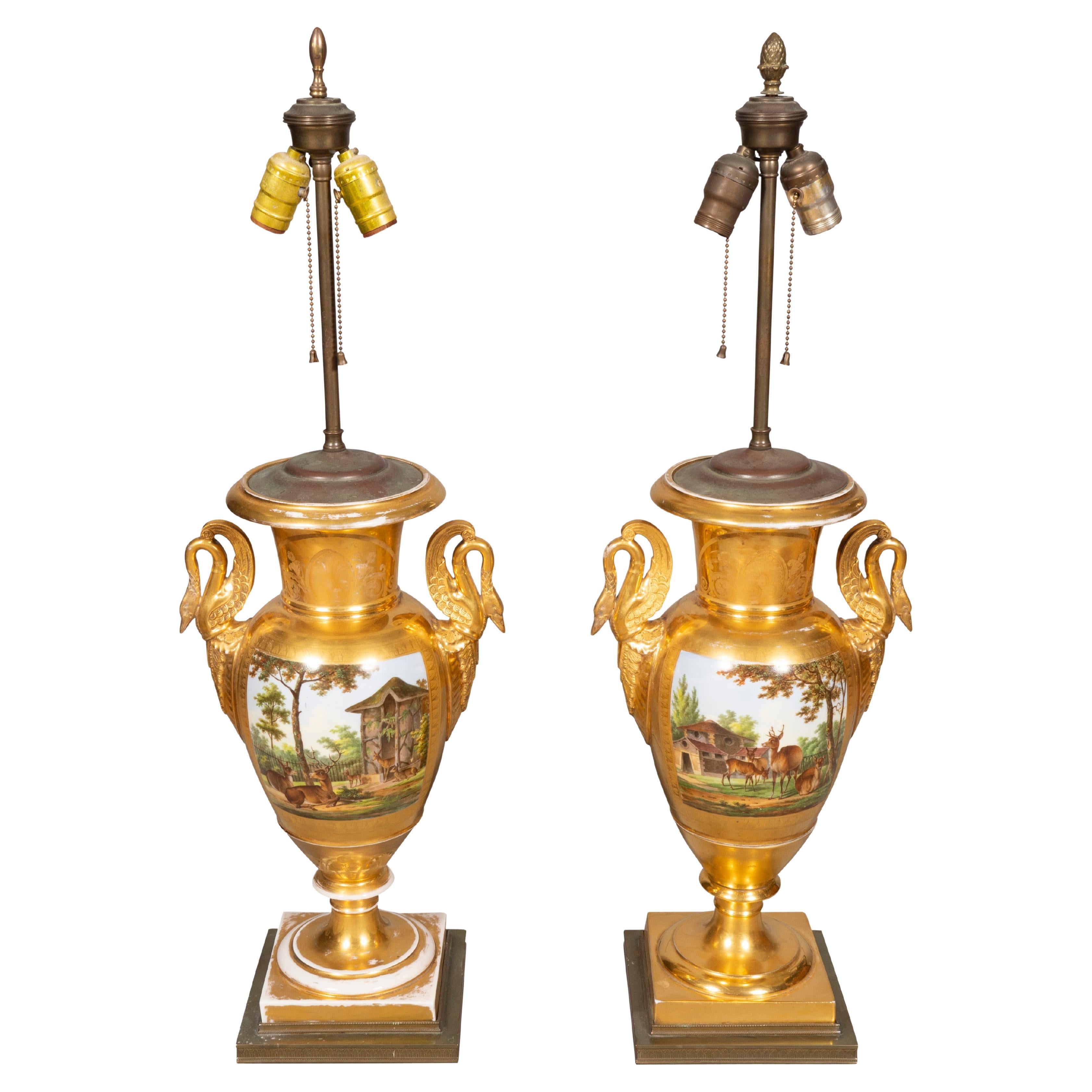 Große Vieux Pariser Porzellan-Tischlampen, Paar im Angebot