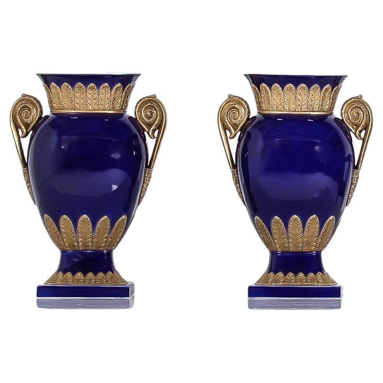 Coppia di grandi vasi rococò reggenza vintage anni '80 di Agostinelli Italy per Harrods