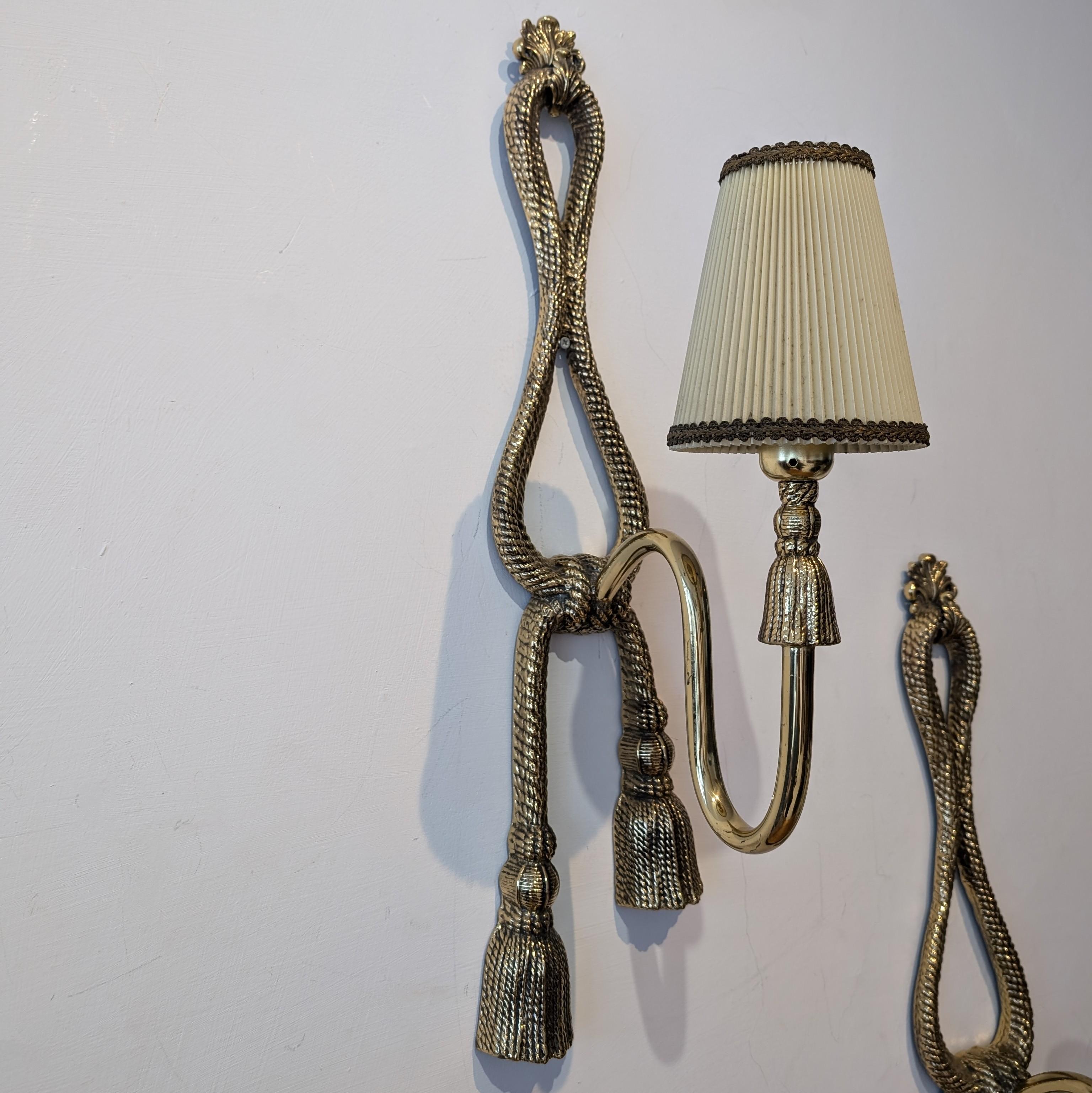 Paar große Vintage-Wandleuchten aus Messing mit Seil und Quasten von Valenti 1960er Jahre im Angebot 8