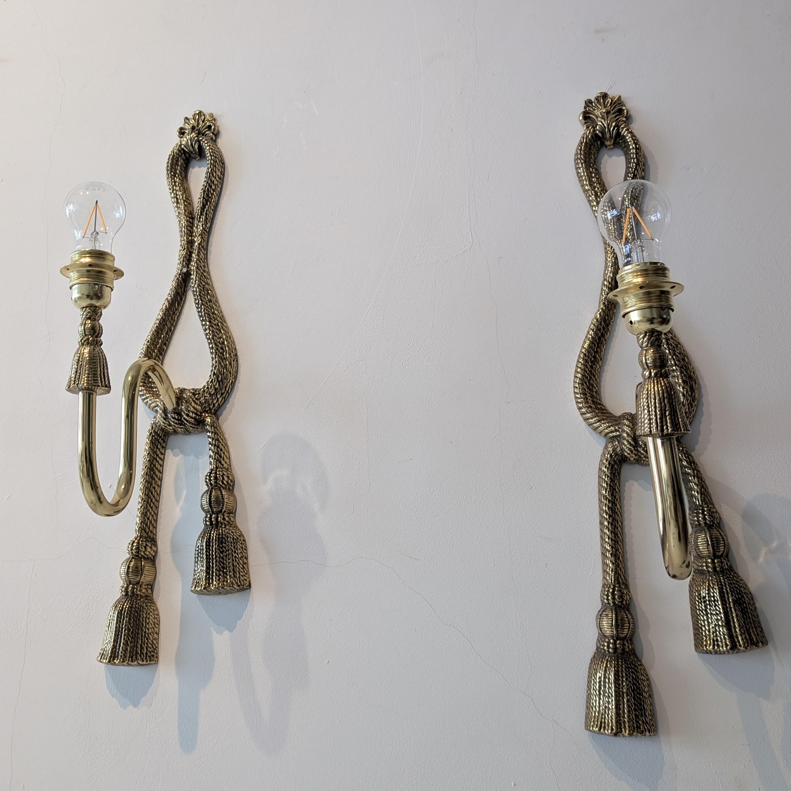 Paar große Vintage-Wandleuchten aus Messing mit Seil und Quasten von Valenti 1960er Jahre (20. Jahrhundert) im Angebot