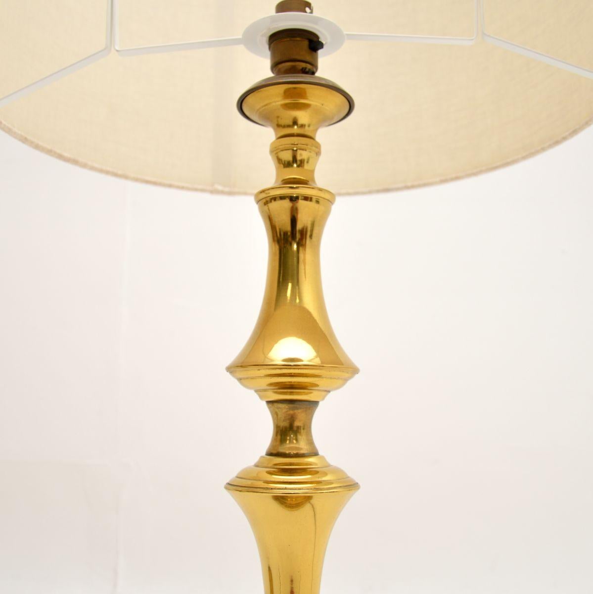 Pair of Large Vintage Brass Table Lamps In Good Condition For Sale In London, GB