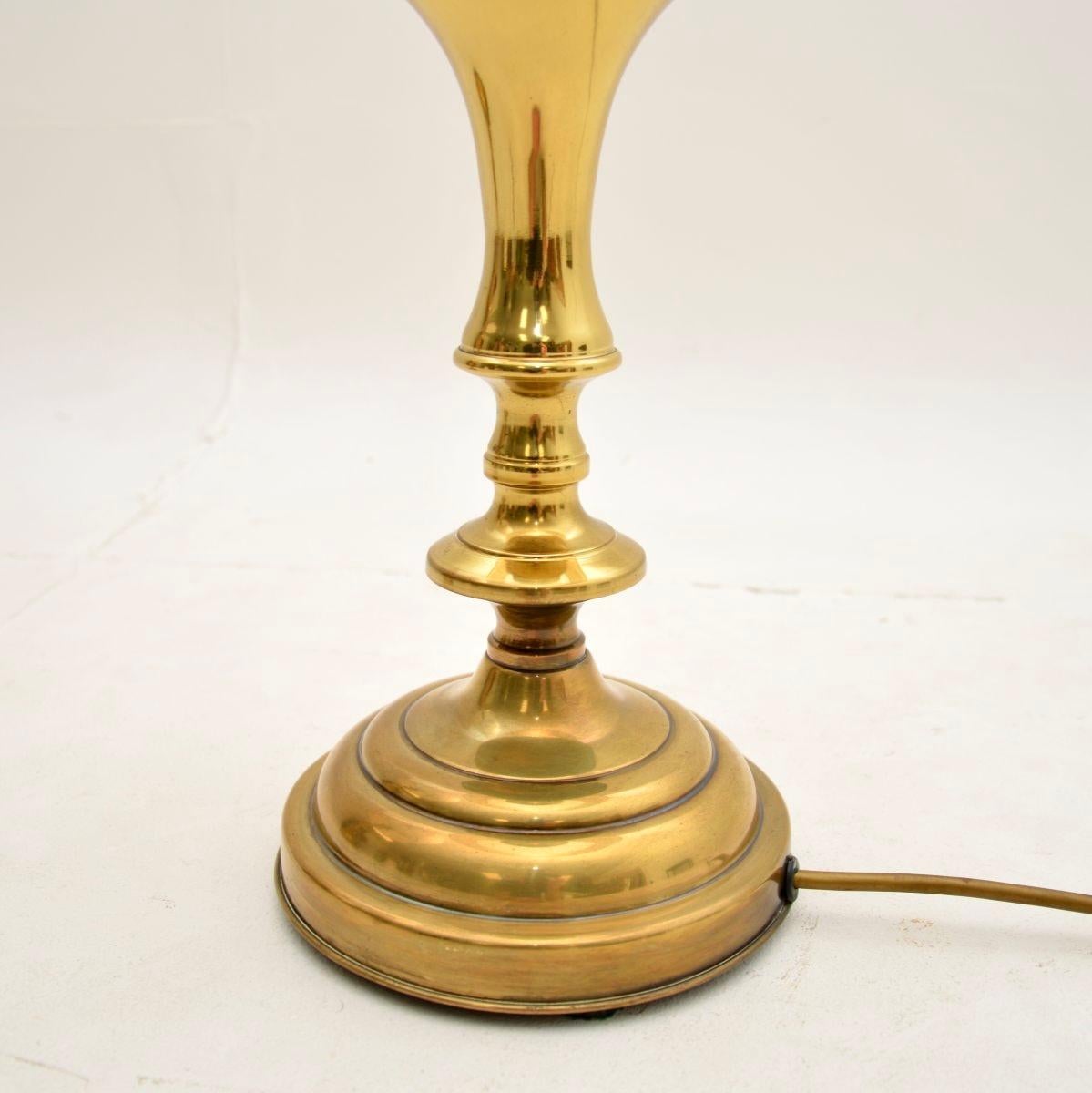Late 20th Century Pair of Large Vintage Brass Table Lamps For Sale