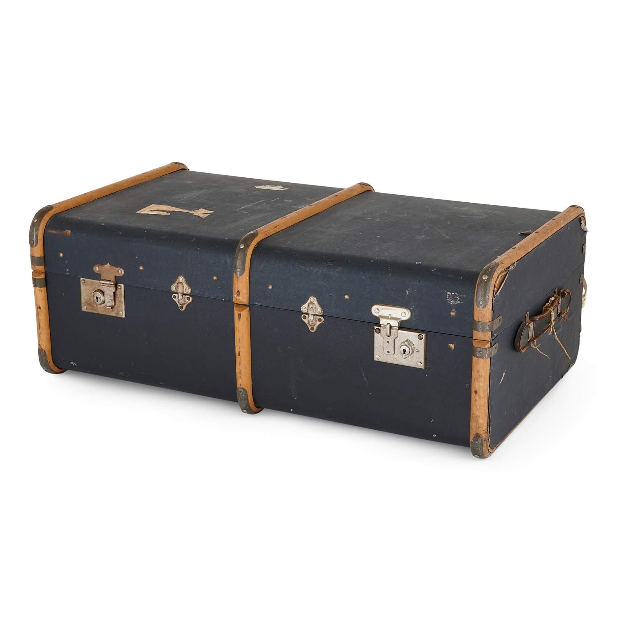 Modern Pair of Large Vintage English Travel Cases Made by Frenchs For Sale