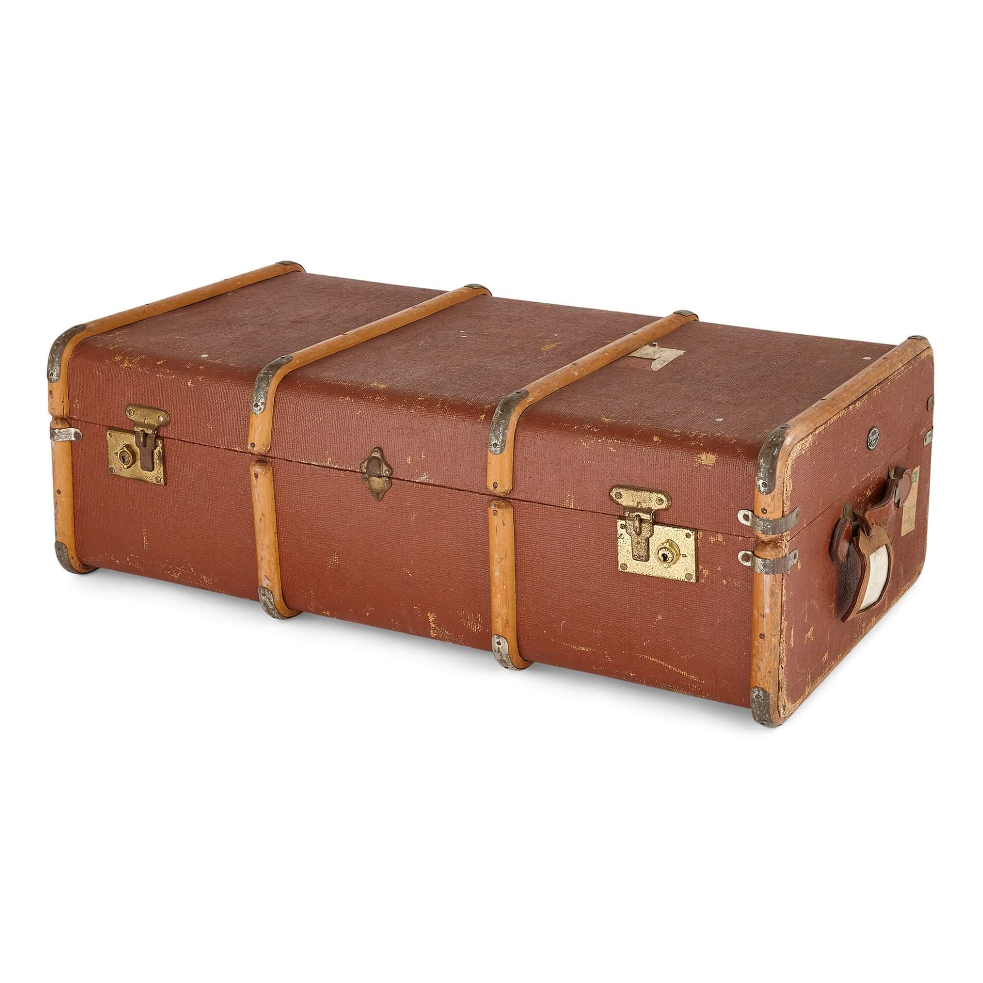 20th Century Pair of Large Vintage English Travel Cases Made by Frenchs For Sale