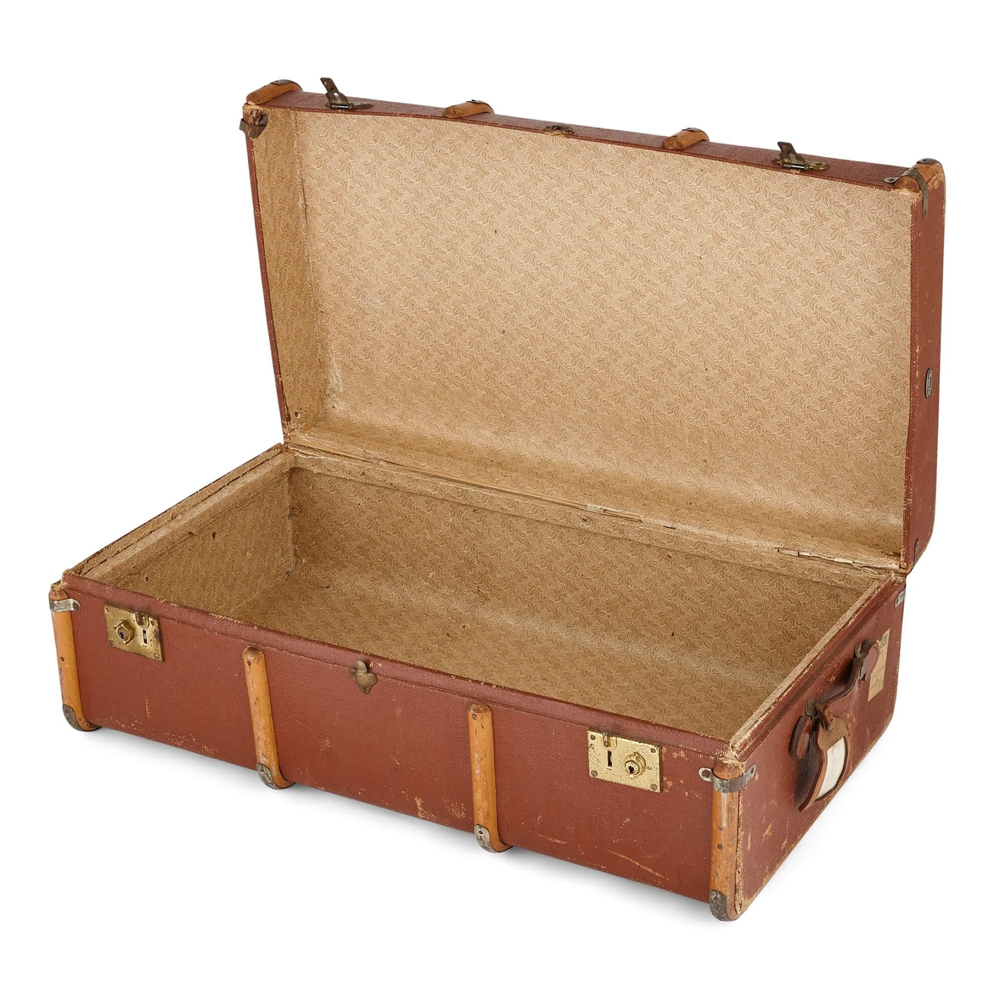 Leather Pair of Large Vintage English Travel Cases Made by Frenchs For Sale