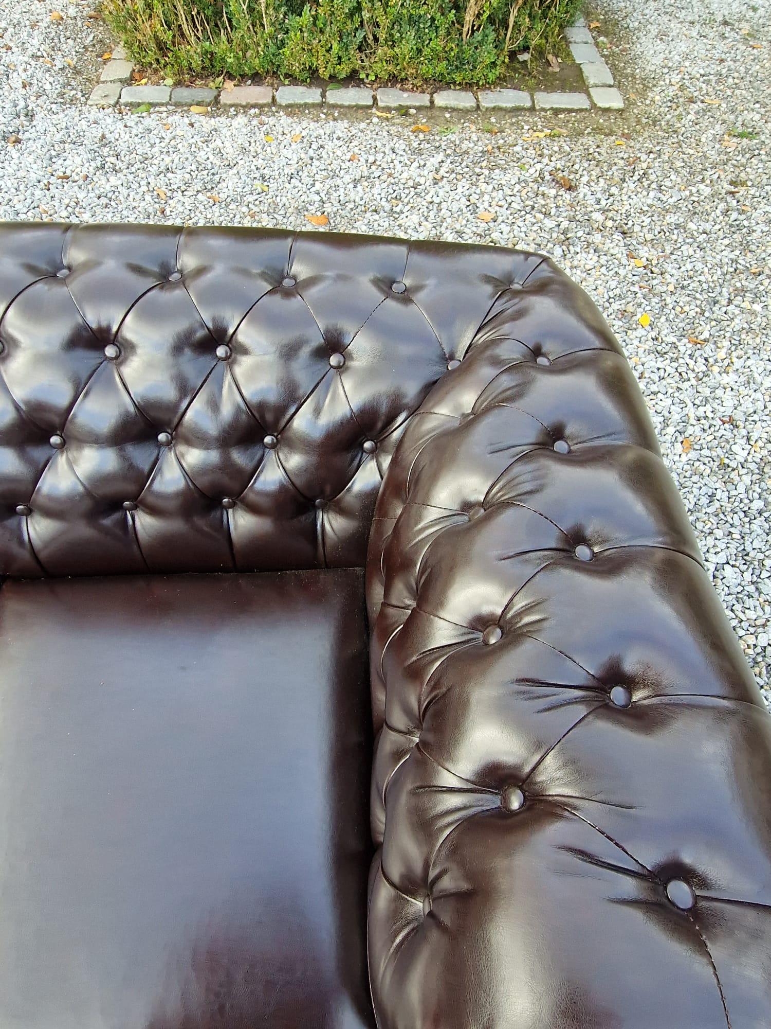 Pair of Large Vintage Leather Corner Chesterfield Sofas For Sale 4
