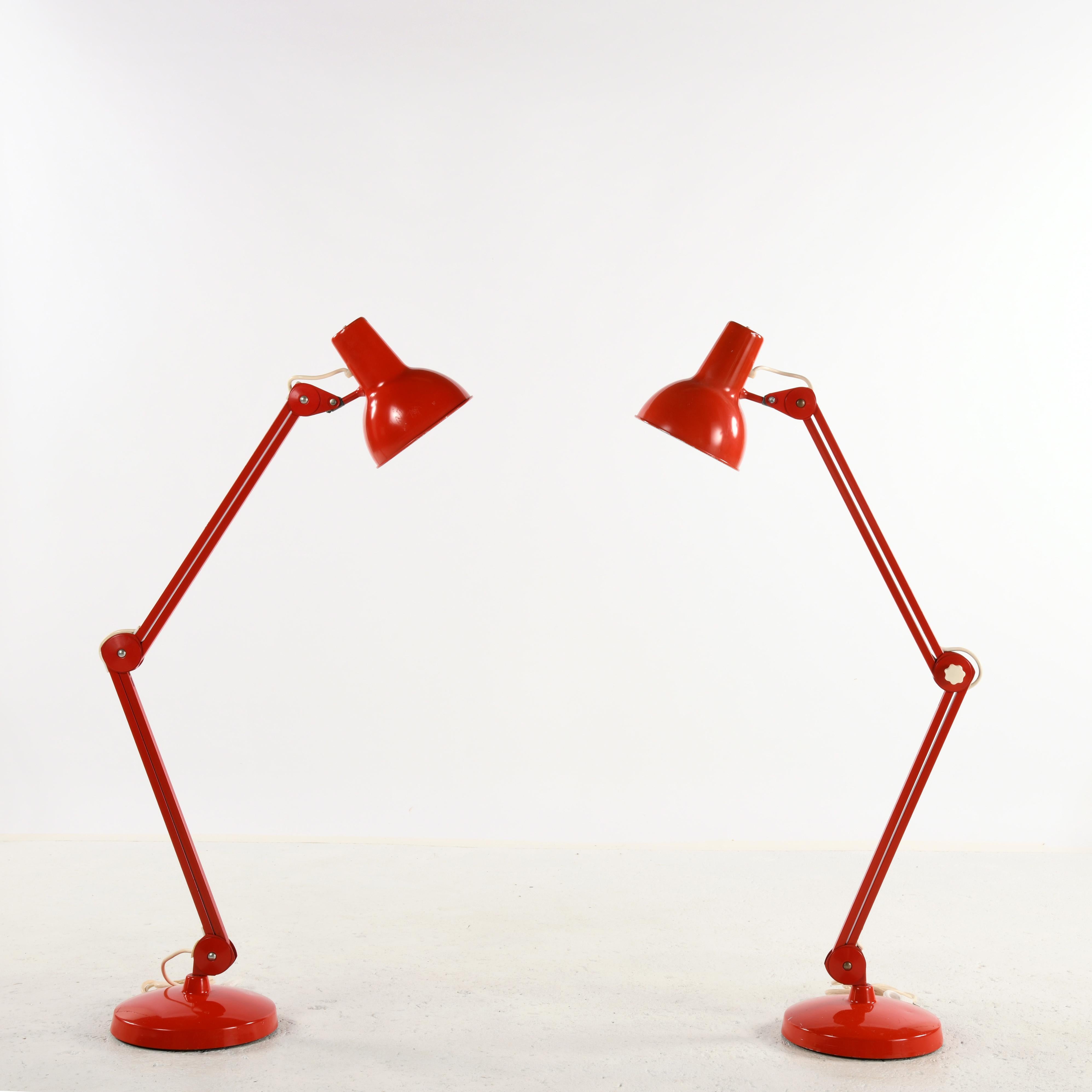 red luxo lamp