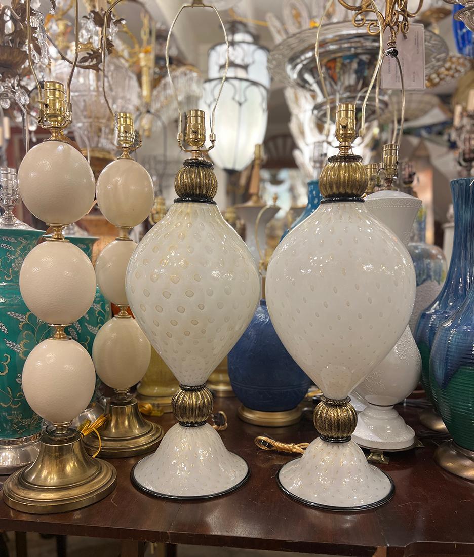 Murano Glass Pair of Large Vintage White Murano lamps For Sale