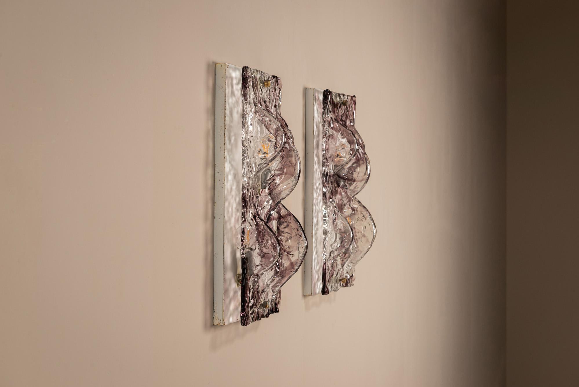 Pareja de grandes apliques de cristal de Murano de Toni Zuccheri, Italia Años 70 Italiano en venta