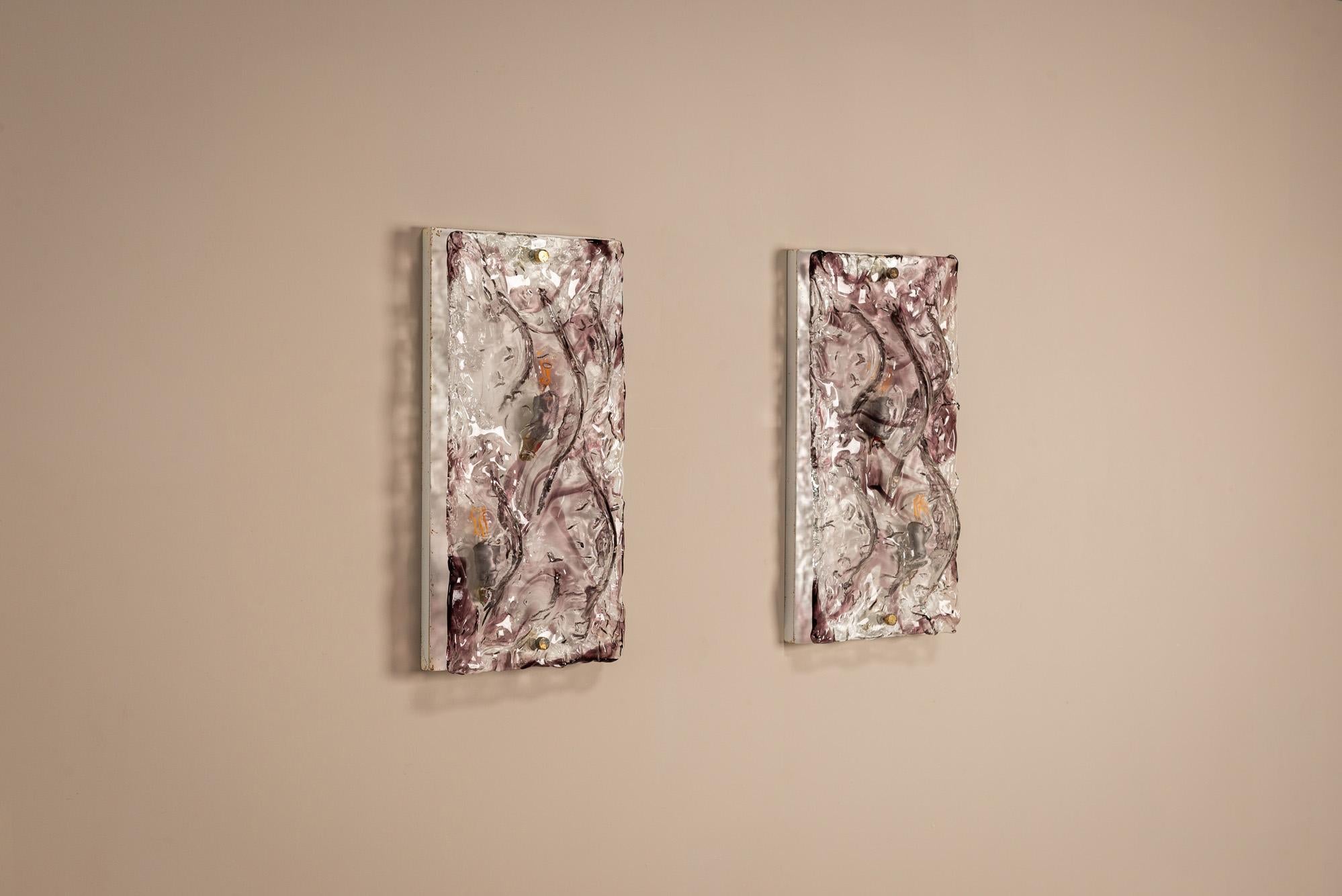 Pareja de grandes apliques de cristal de Murano de Toni Zuccheri, Italia Años 70 Metal en venta