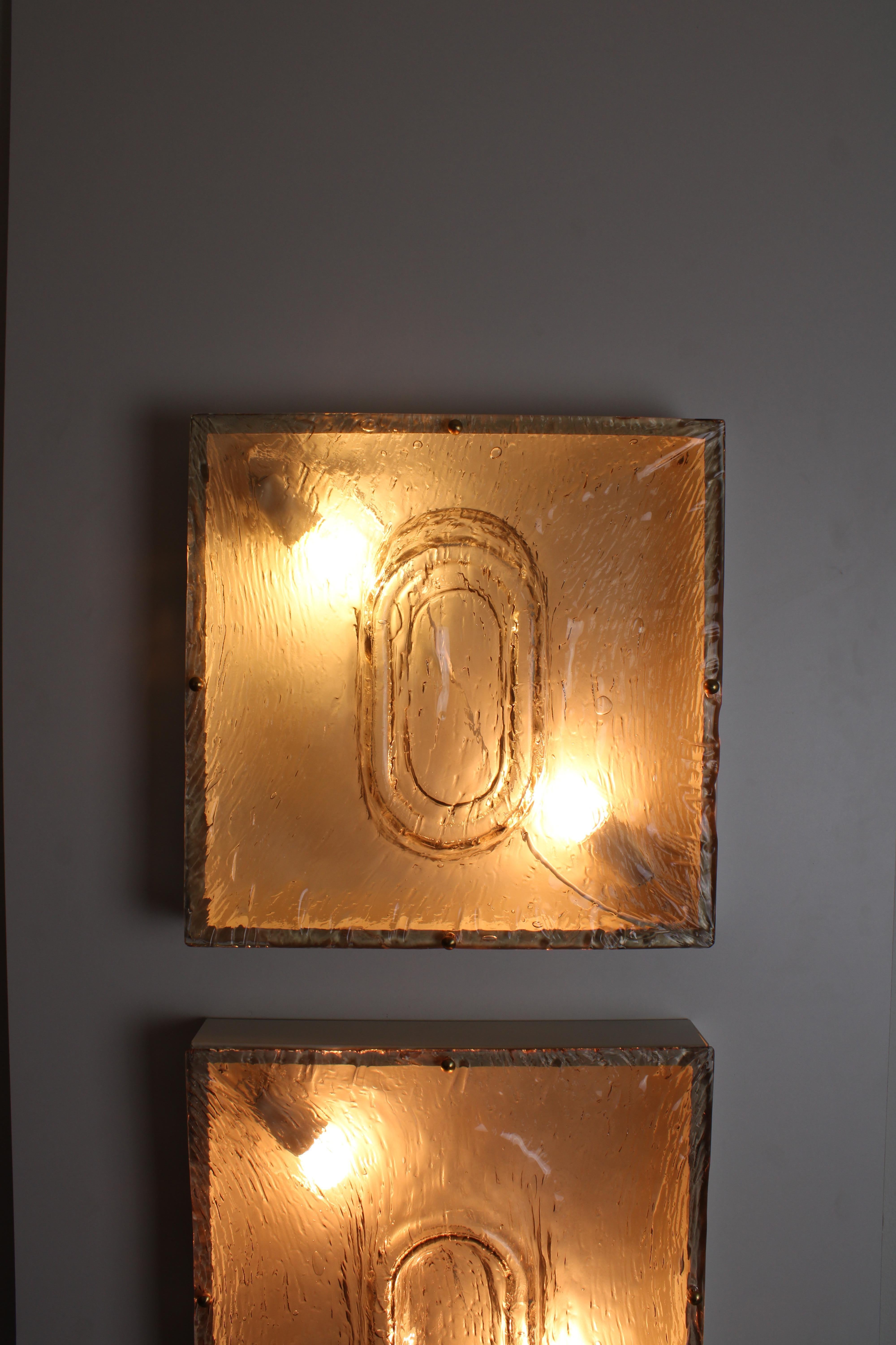 Pair of Large Wall Lamps by Toni Zuccheri for Venini, 1970s In Good Condition In UTRECHT, NL