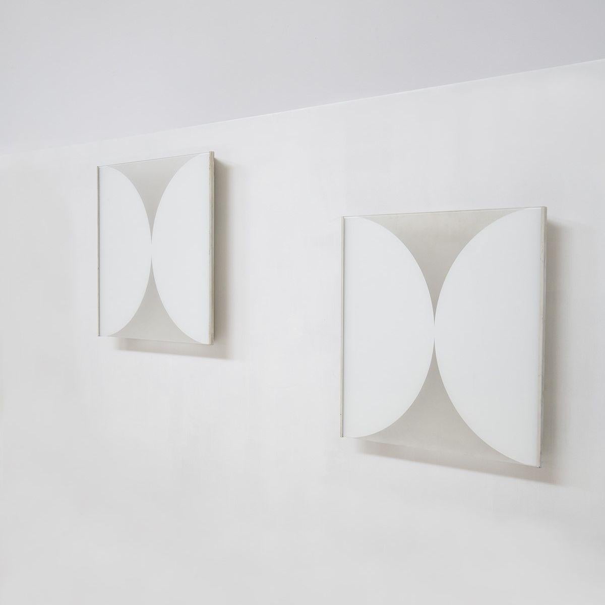 Paire de grandes appliques murales de Bobo Piccoli pour Fontana Arte en verre blanc en vente 3