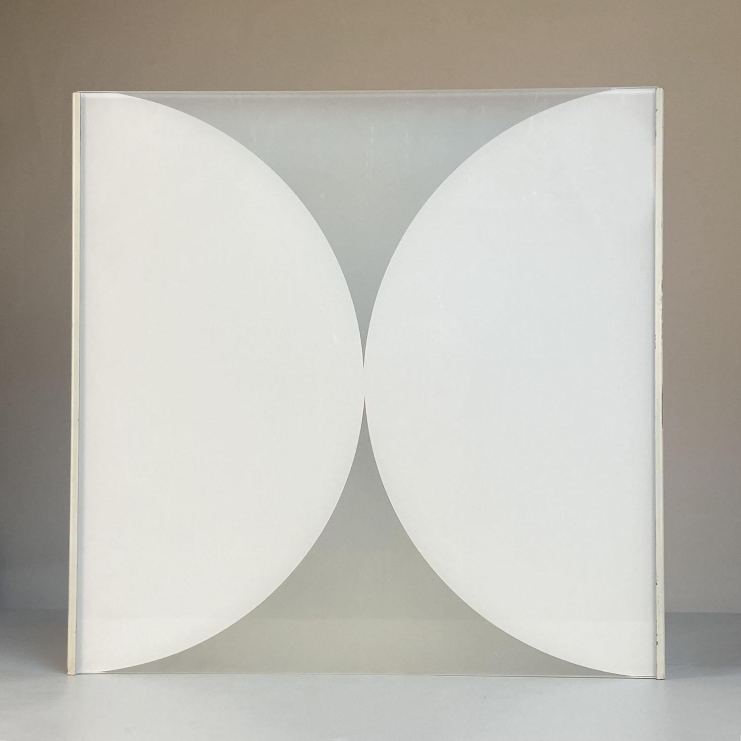 Paire de grandes appliques murales de Bobo Piccoli pour Fontana Arte en verre blanc Excellent état - En vente à London, GB