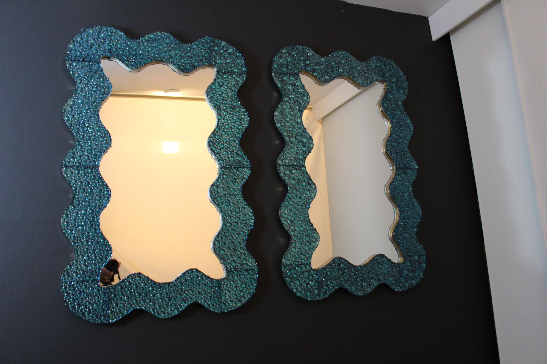 Grands miroirs en verre de Murano texturé bleu turquoise ondulé, en stock en vente 12