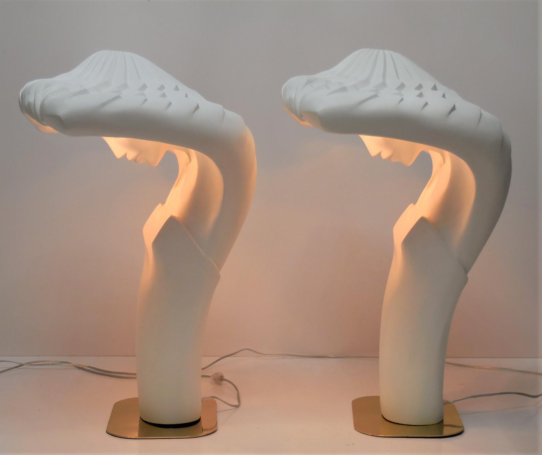 This is a pair of large sculptural lamps by Linsey Balkweill. Each lamp measures 28
