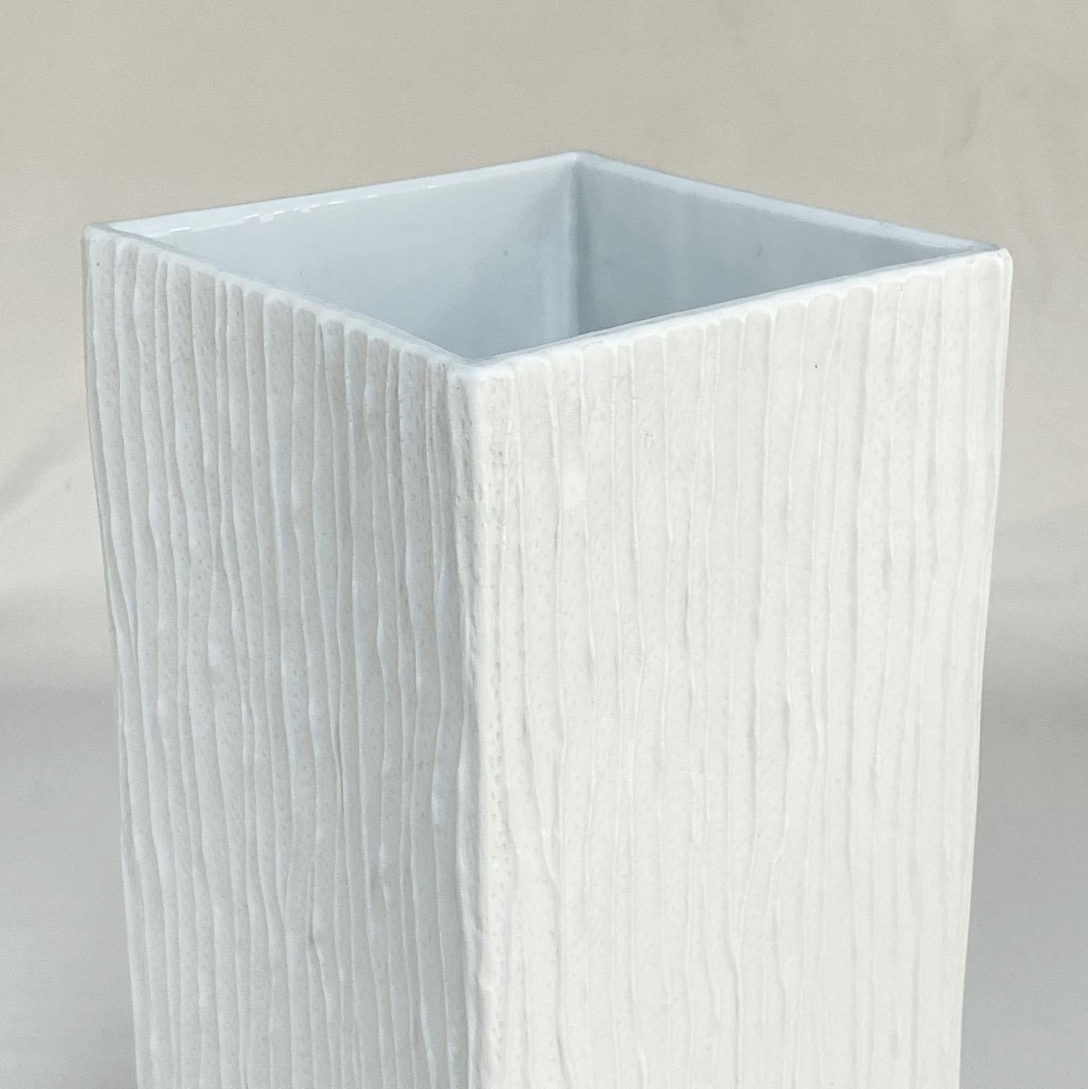 Pair of Large White Square Relief Vases by Hutschenreuther For Sale 4