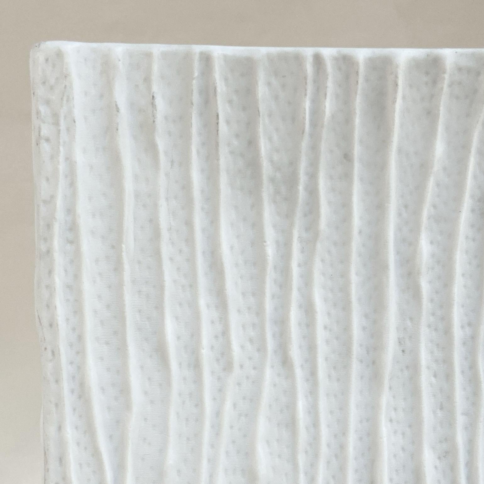 Mid-20th Century Pair of Large White Square Relief Vases by Hutschenreuther For Sale