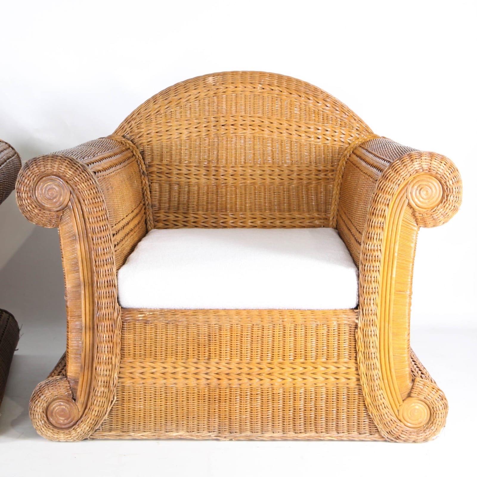 Pair of large wicker armchairs In Good Condition In Isle Sur Sorgue, FR
