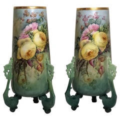 Paar große William Guerin Limoges handbemalte Vasen mit Rosen und Pfingstrosen