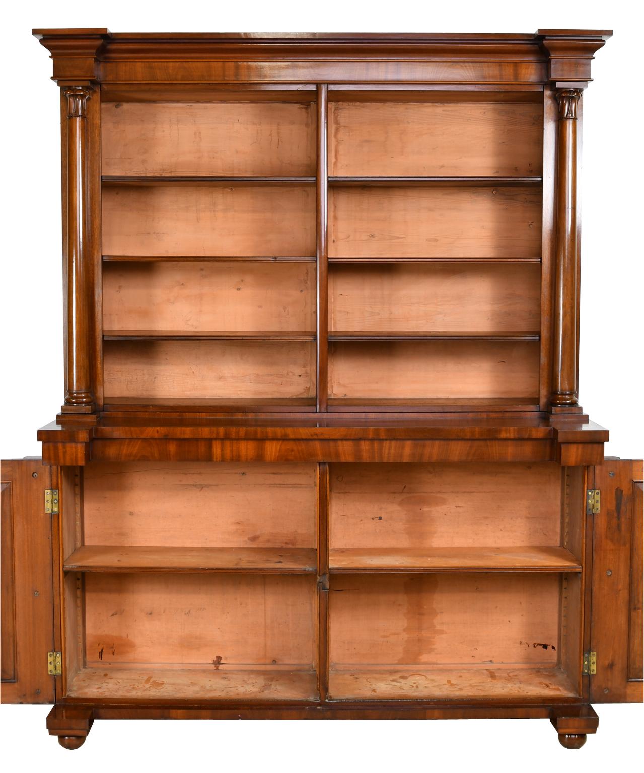 Pair of Large William IV Bookcases in West Indies Mahogany, England, circa 1830 7