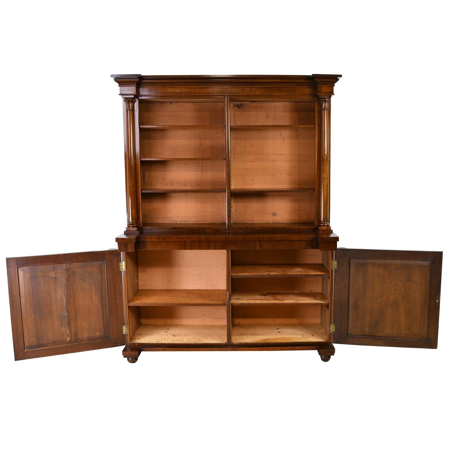 Pair of Large William IV Bookcases in West Indies Mahogany, England, circa 1830 8