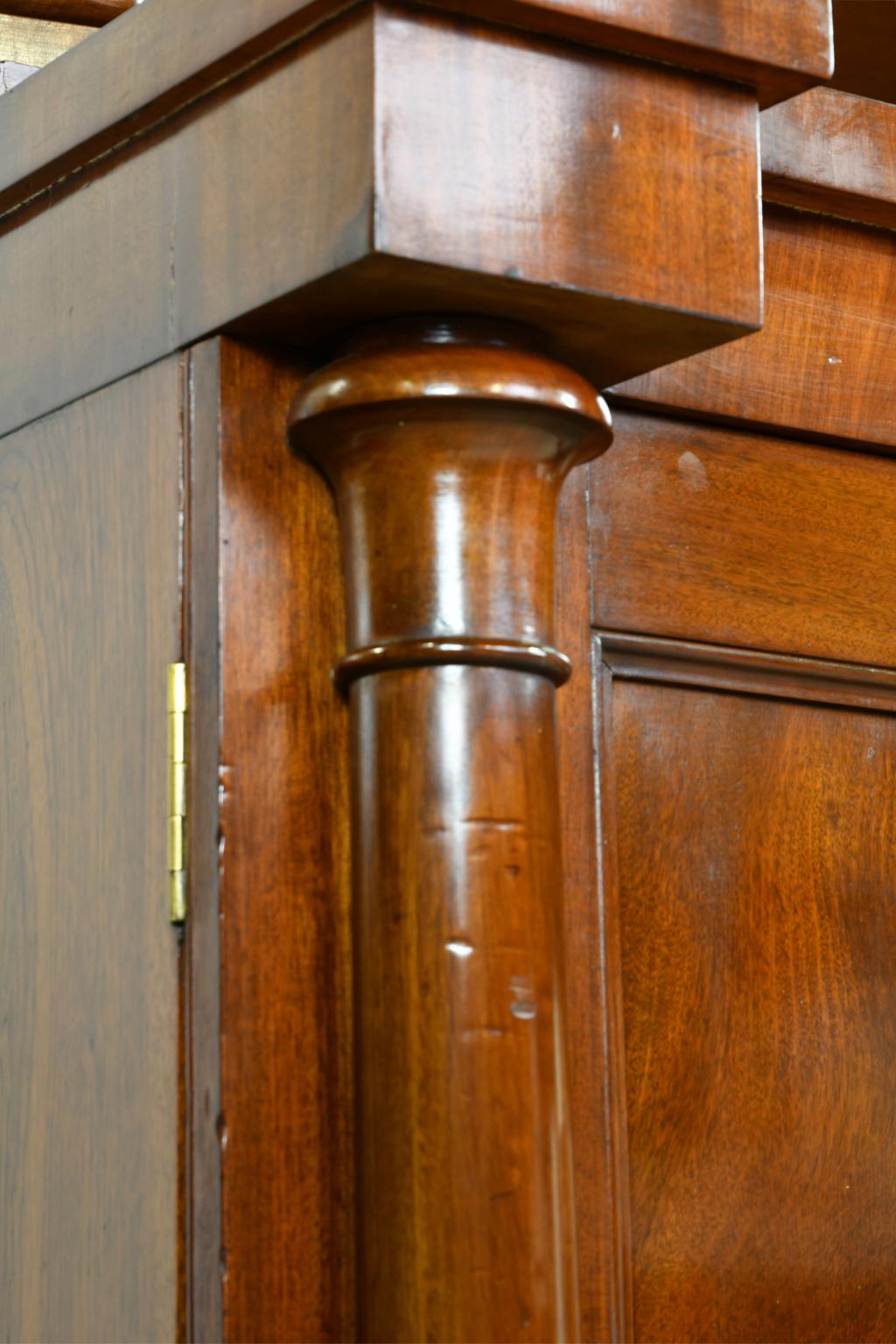 Pair of Large William IV Bookcases in West Indies Mahogany, England, circa 1830 13