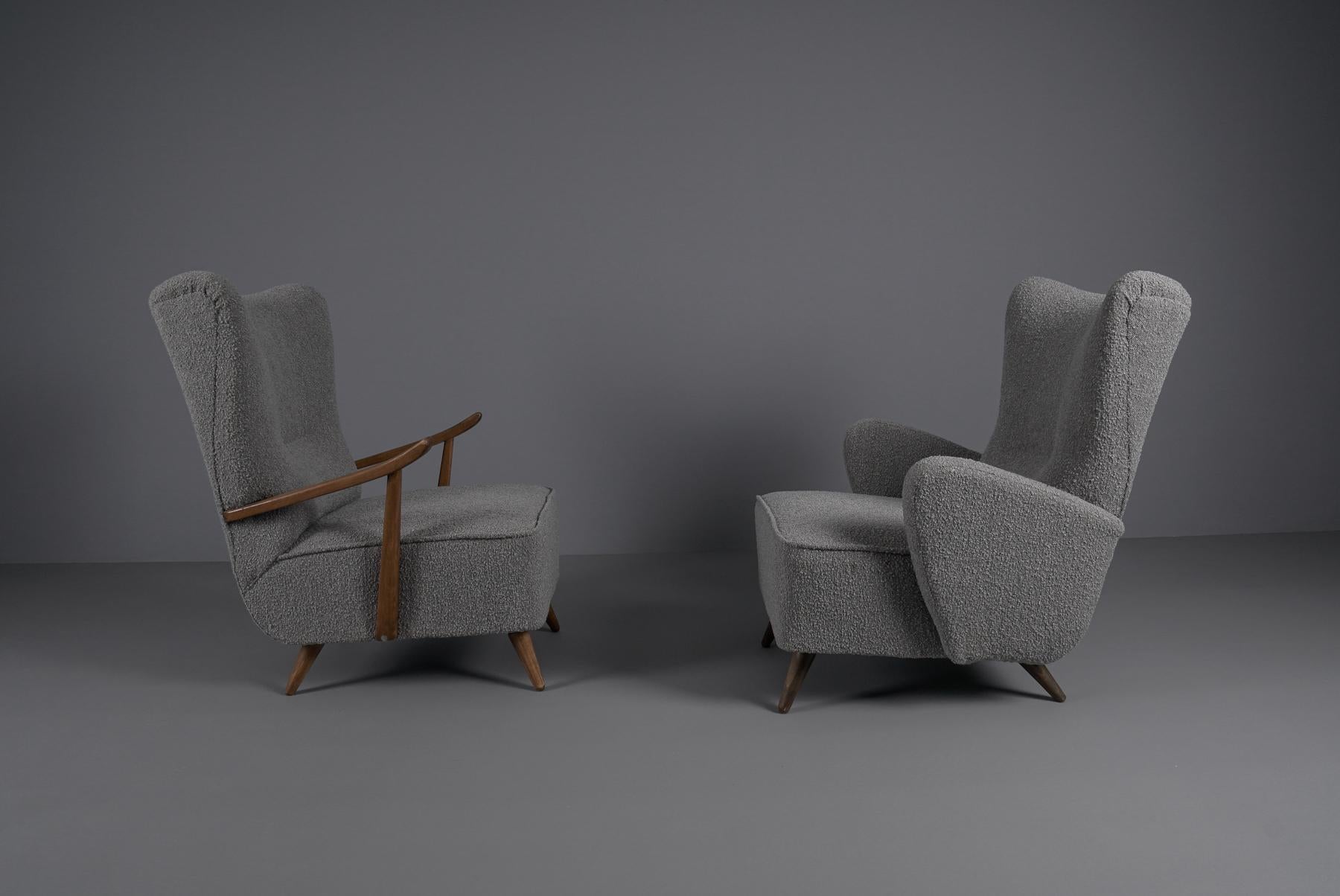 Mid-Century Modern Pair of Large Wingback Armchairs in Grey Boucle Fabric, 1950s For Sale