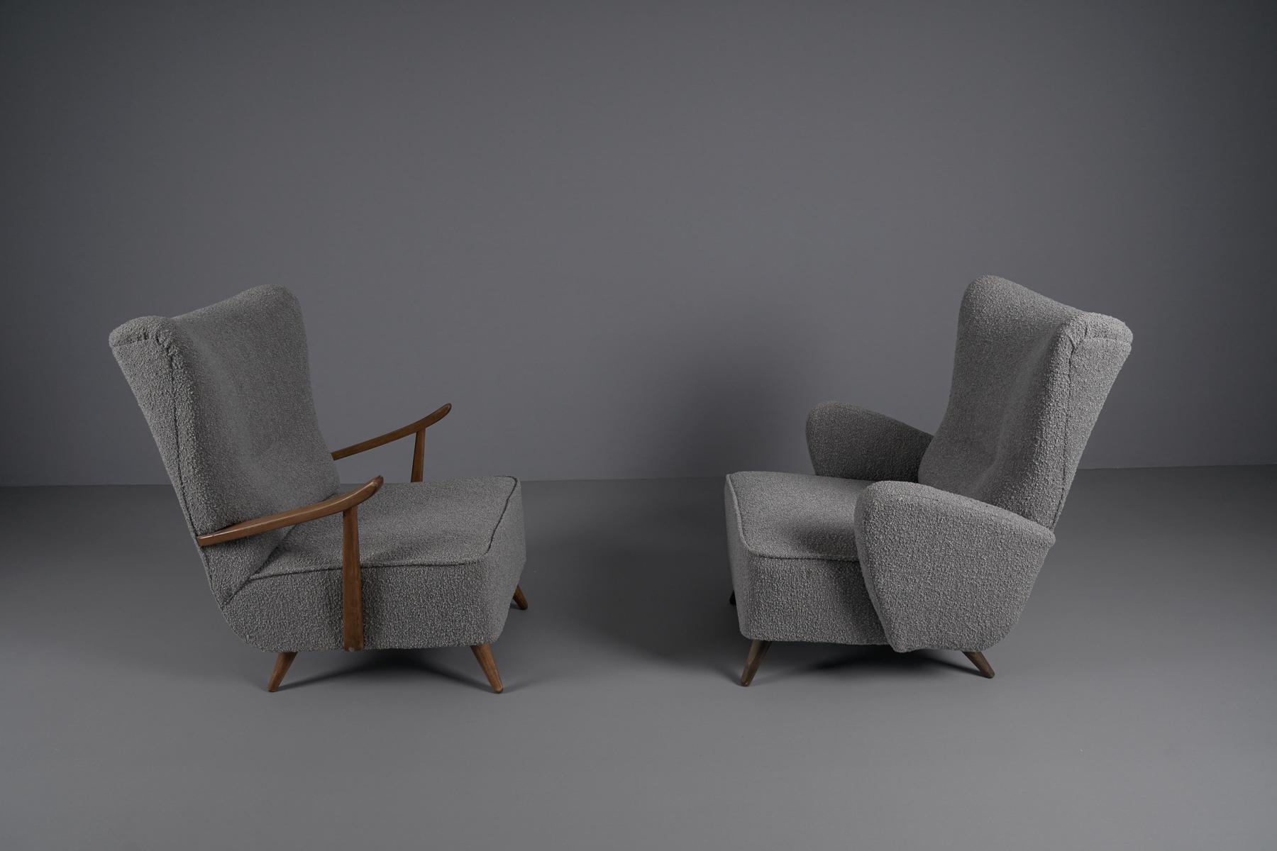 Pair of Large Wingback Armchairs in Grey Boucle Fabric, 1950s For Sale 2