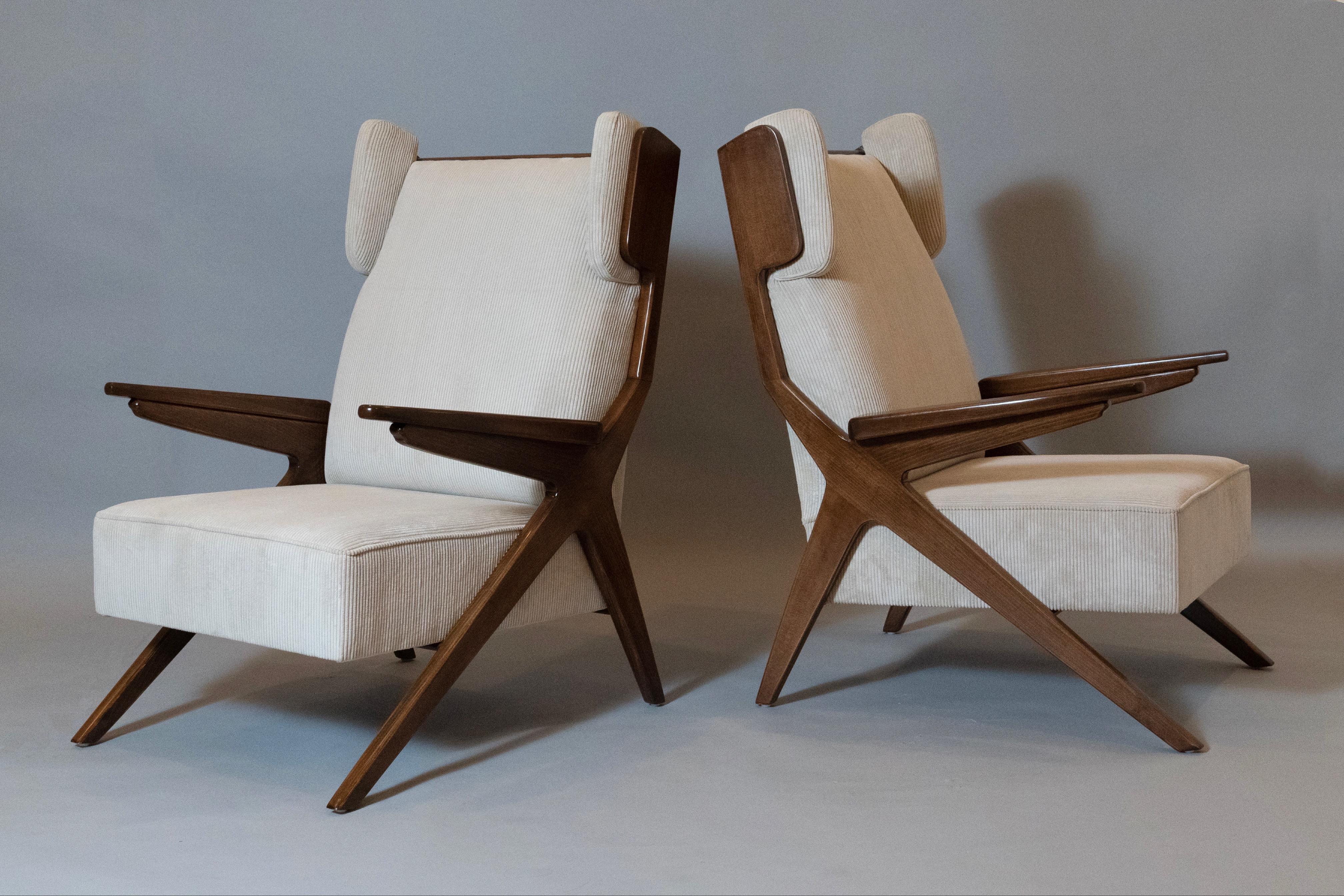 Pair of Large X-Leg Wingback Armchairs in Walnut, Italy 1950's 4