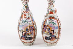 Pair of Larges Vases in Japanese Porcelain, Meiji Period