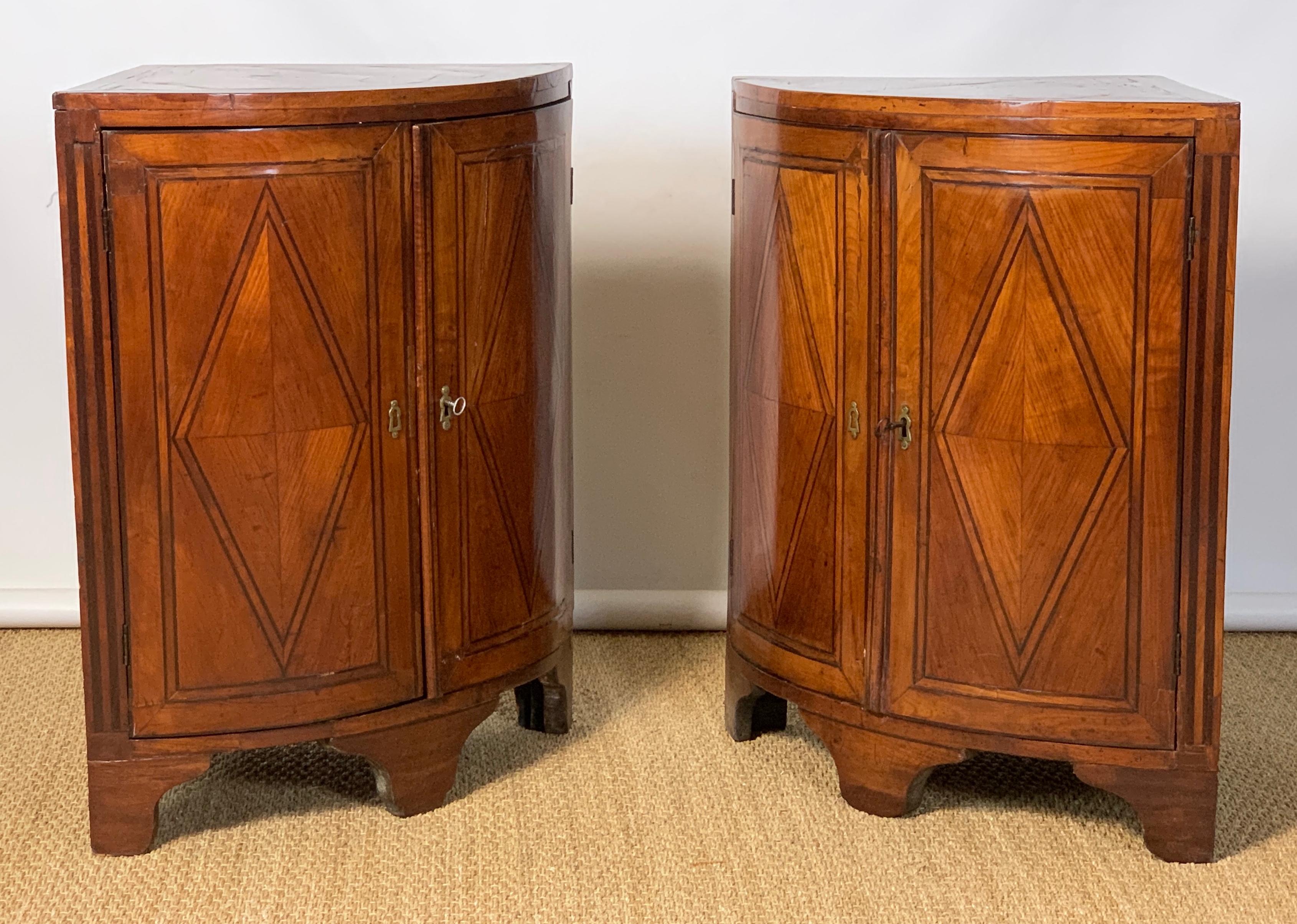 Louis XVI Pair of Late 18th Century French Encoigneurs 'Corner Cabinets'