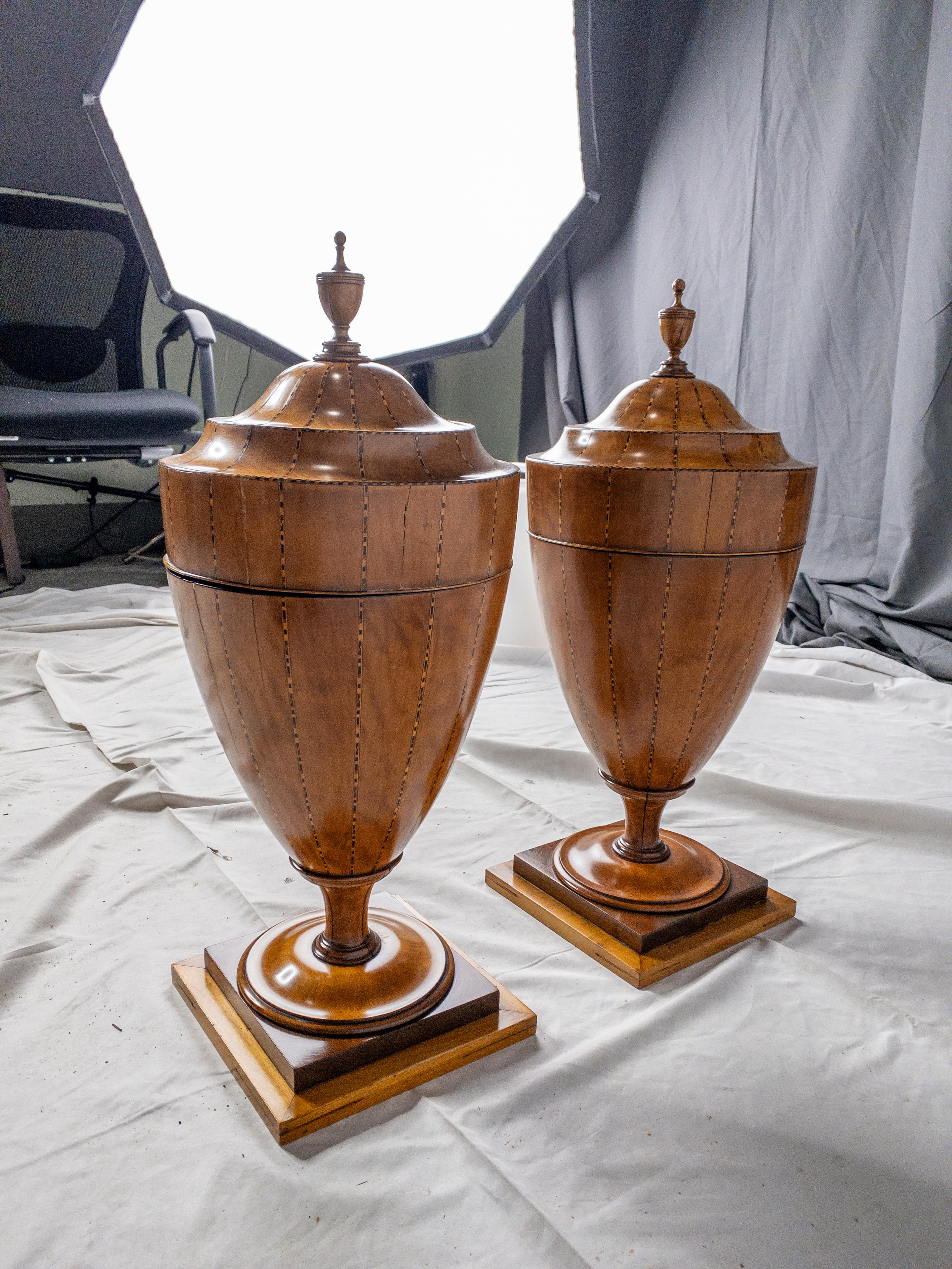 Pair of Late 18th Century Cutlery Boxes For Sale 6