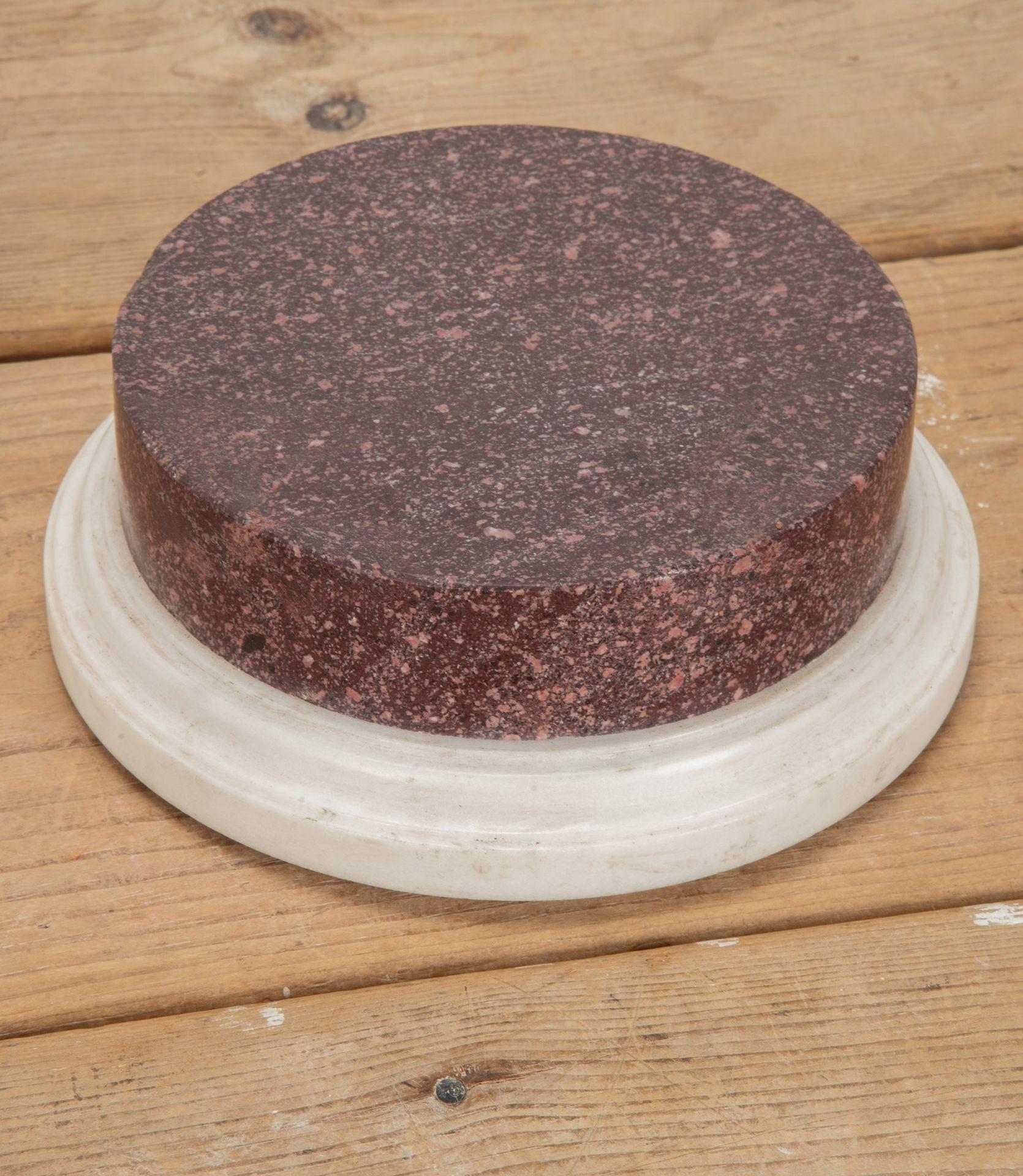 Italian Pair of Late 18th Century Egyptian Porphyry Stands For Sale