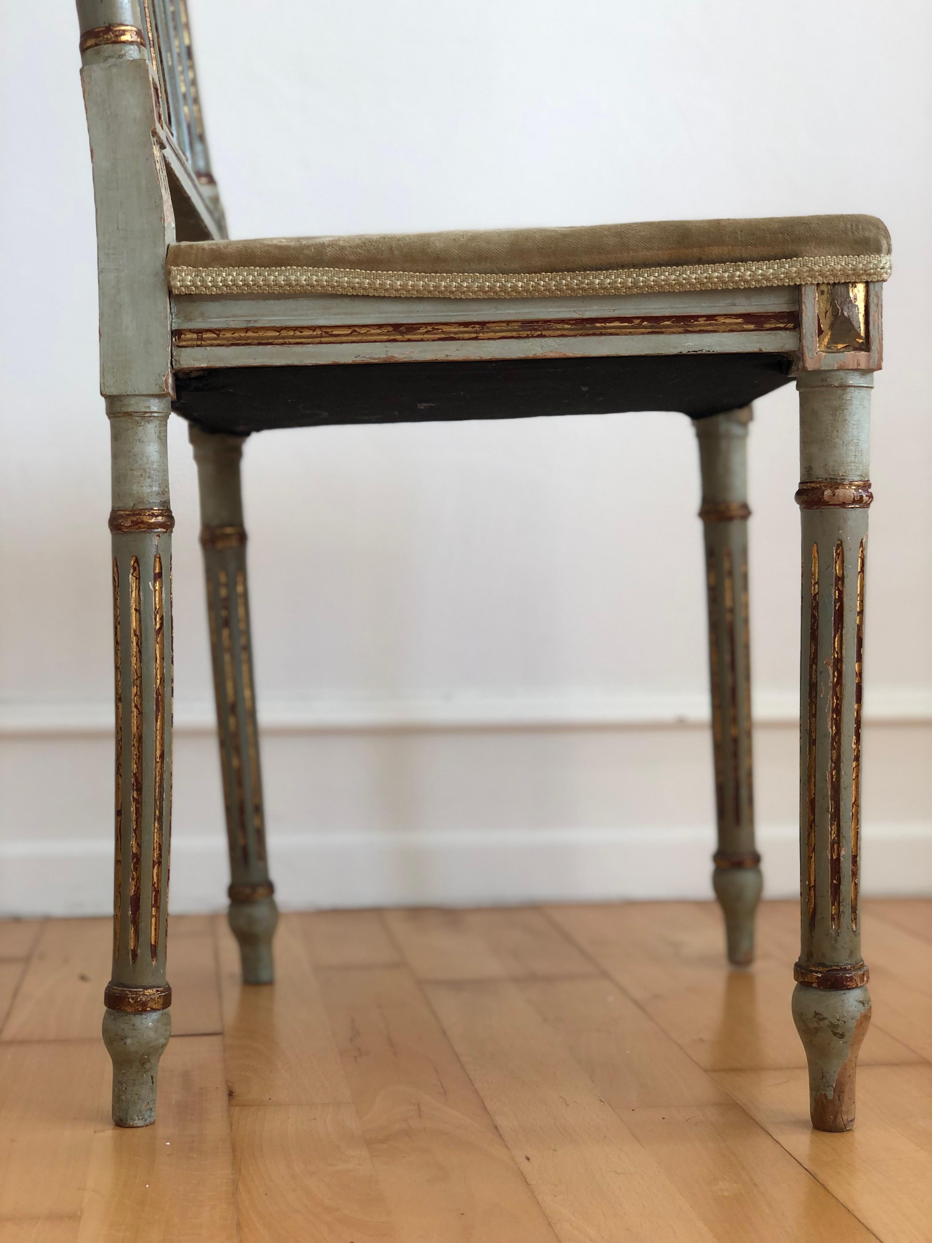 Paire de chaises gustaviennes de la fin du XVIIIe siècle, style Louis XVI, Suède en vente 4