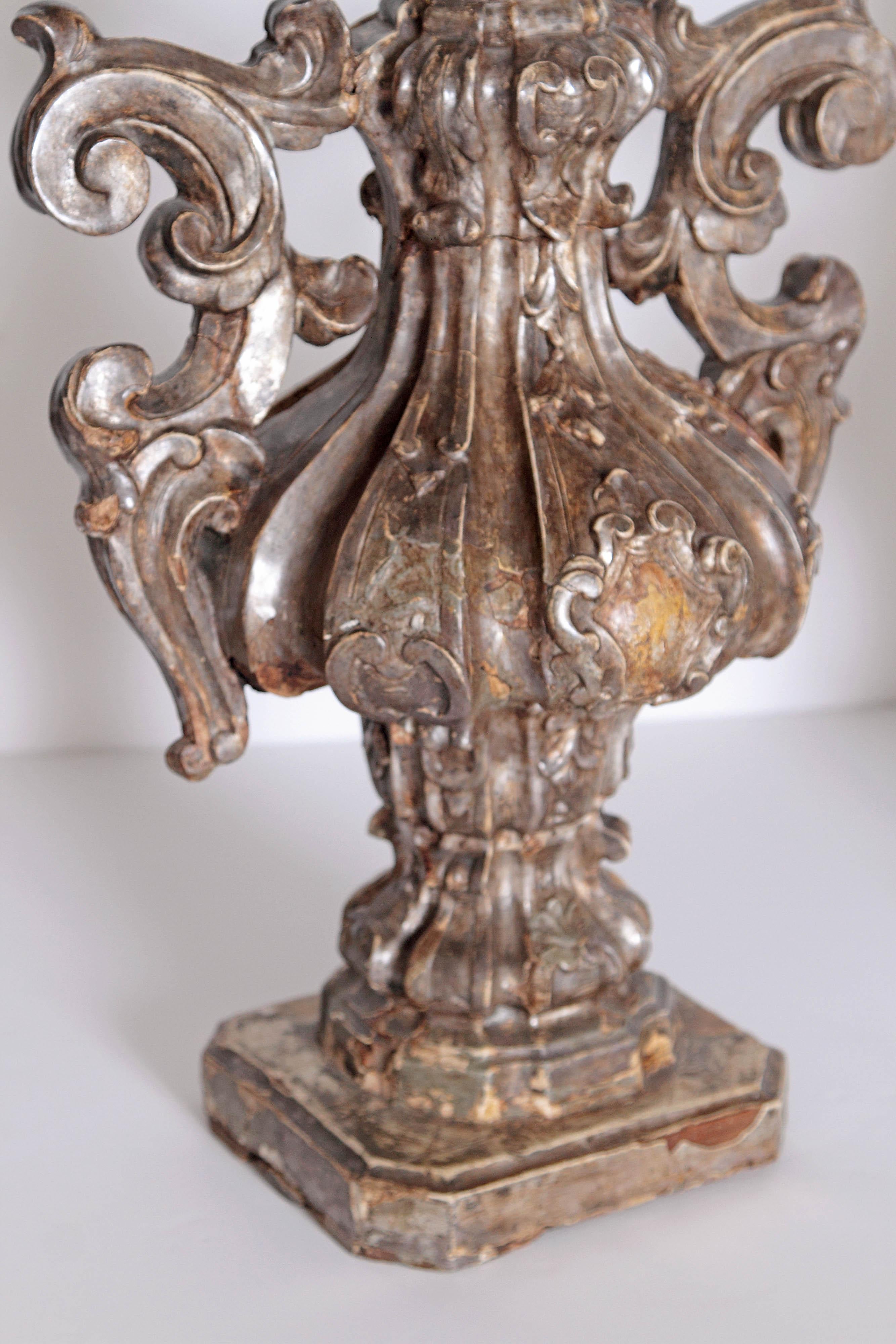 Pair of Late 18th Century Italian Carved and Gilt Candleholders 10