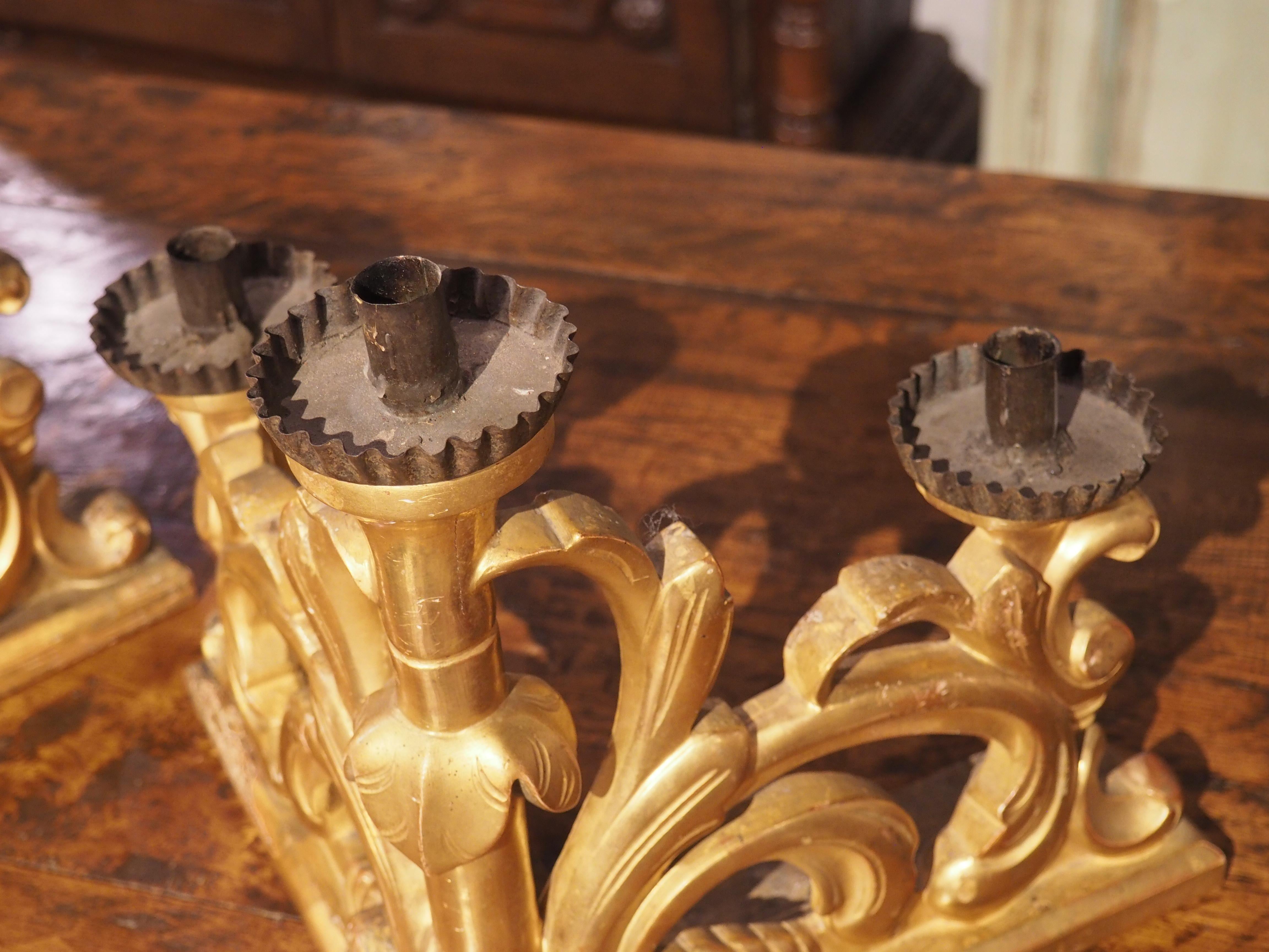 Pair of Late 18th Century Italian Giltwood Baroque Candlesticks For Sale 9