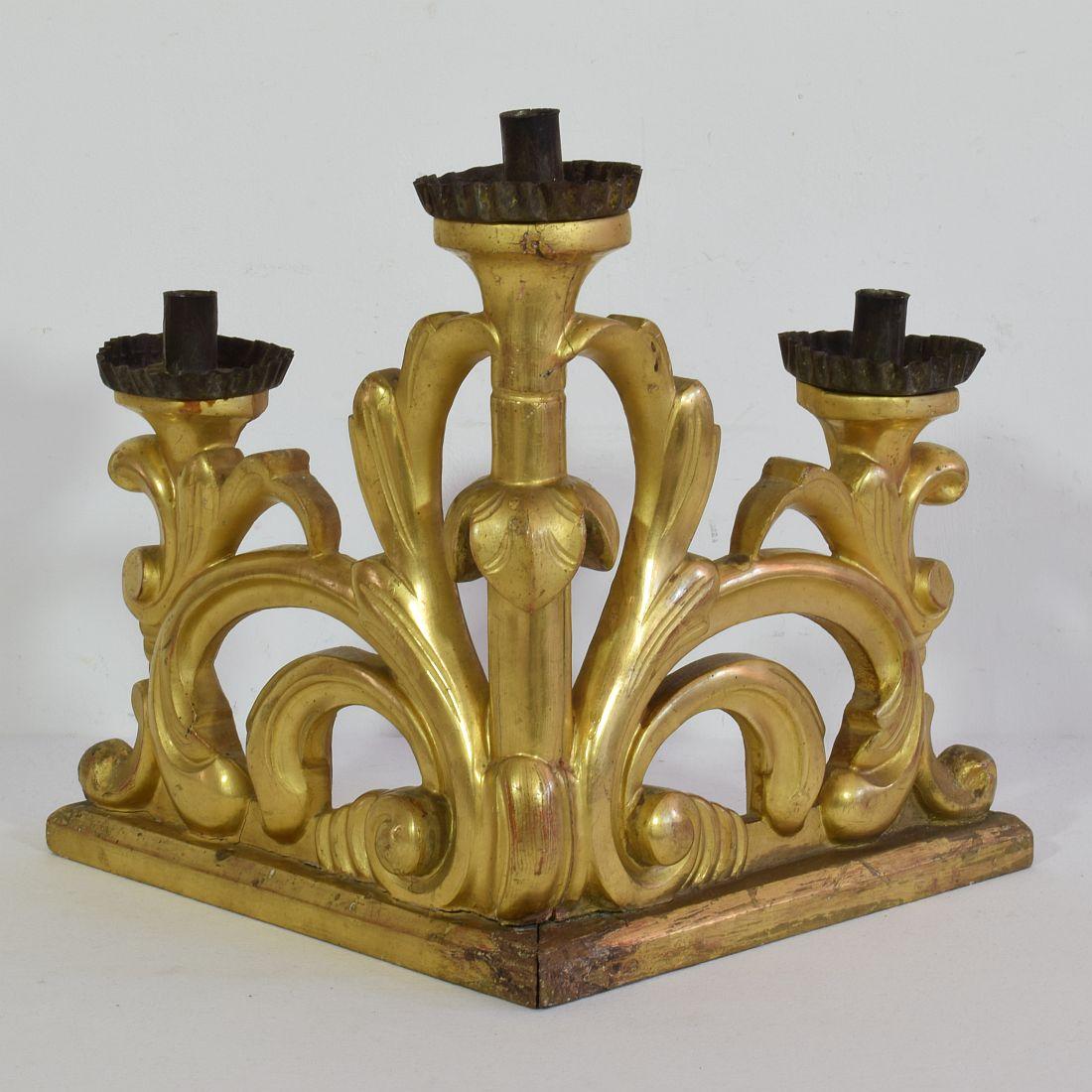 Pair of Late 18th Century Italian Giltwood Baroque Candlesticks or Candleholders 6